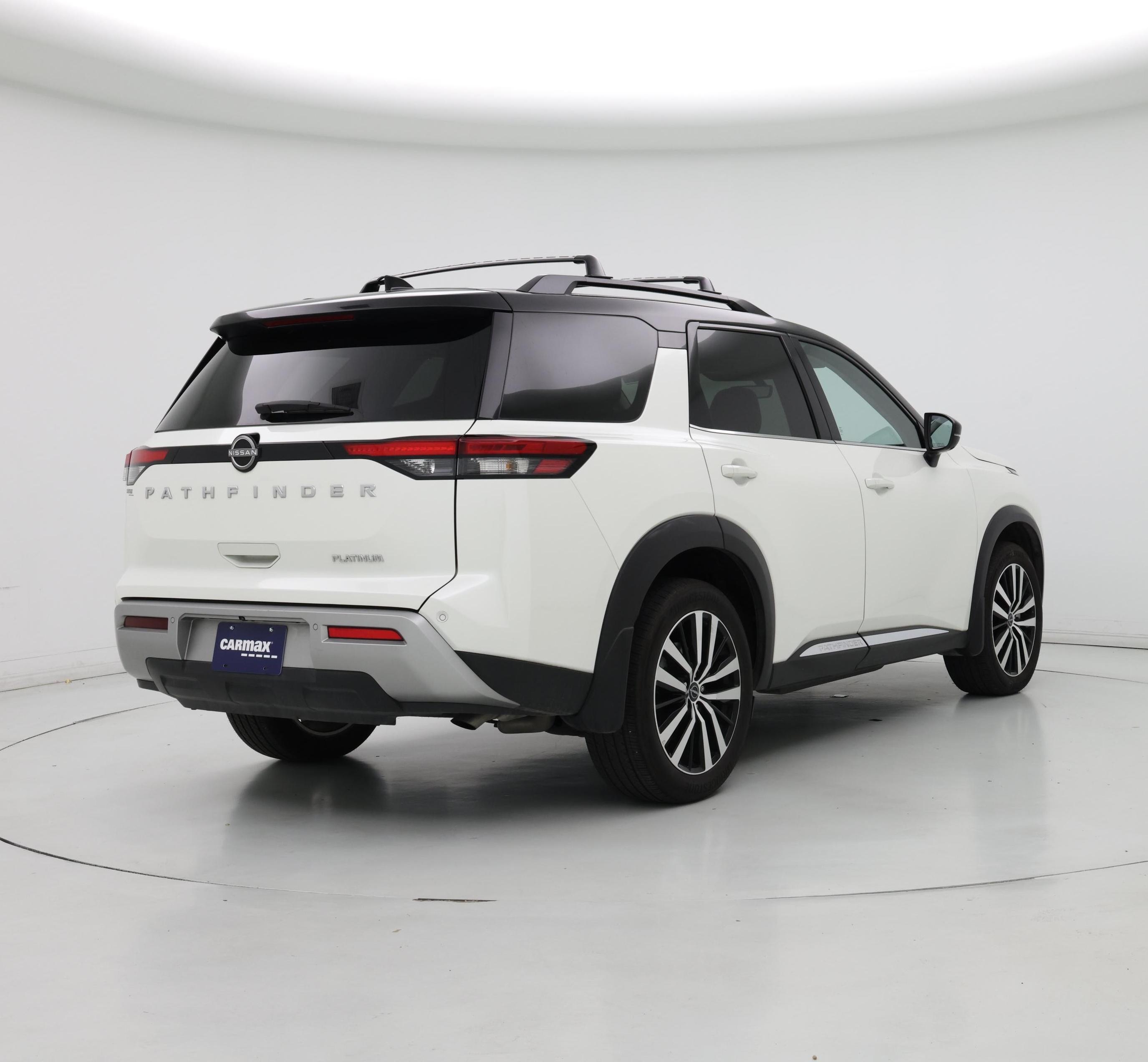 Thumbnail: 2024 Nissan Pathfinder - 8