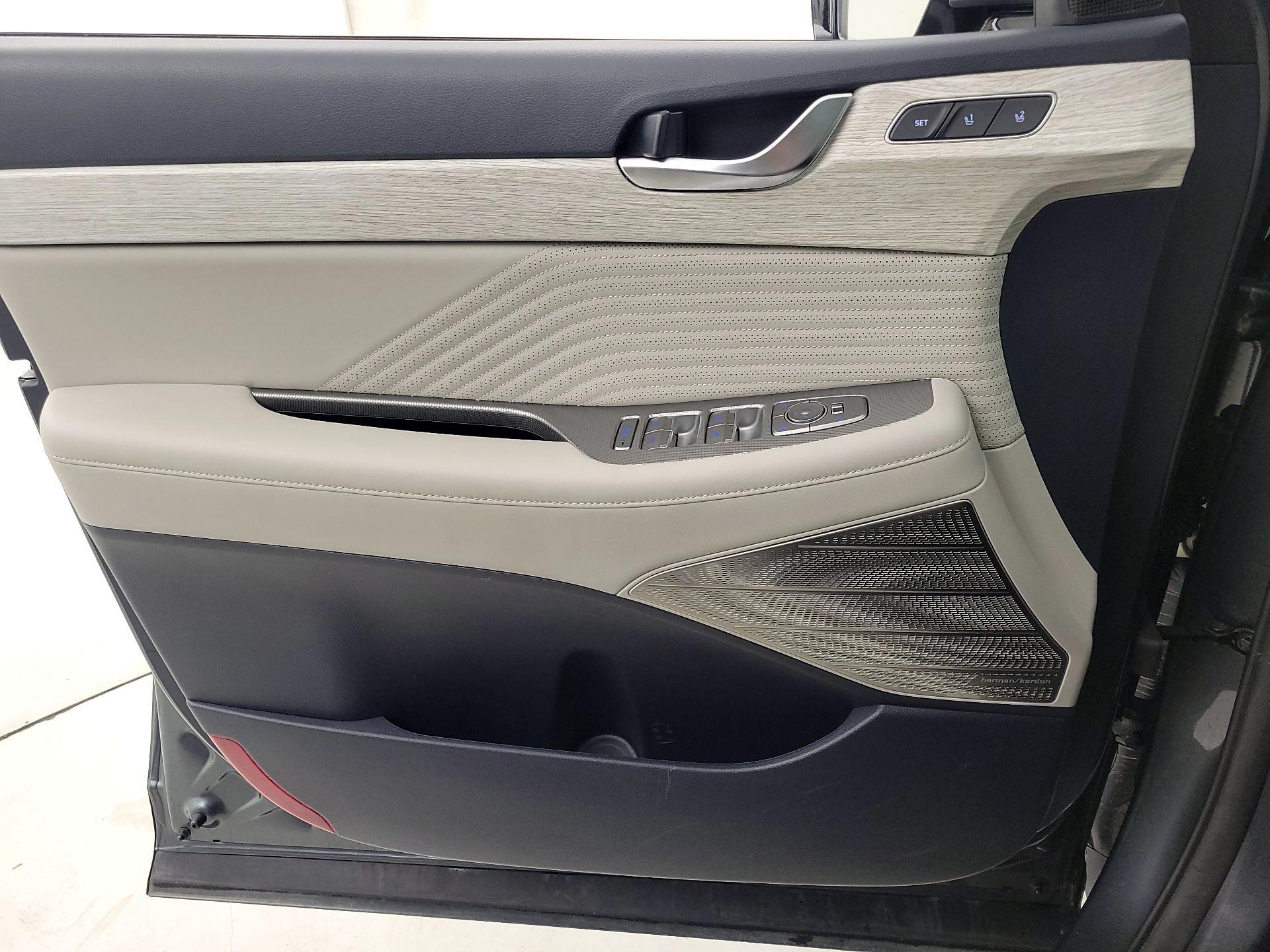 Thumbnail: 2024 Hyundai Palisade - 12