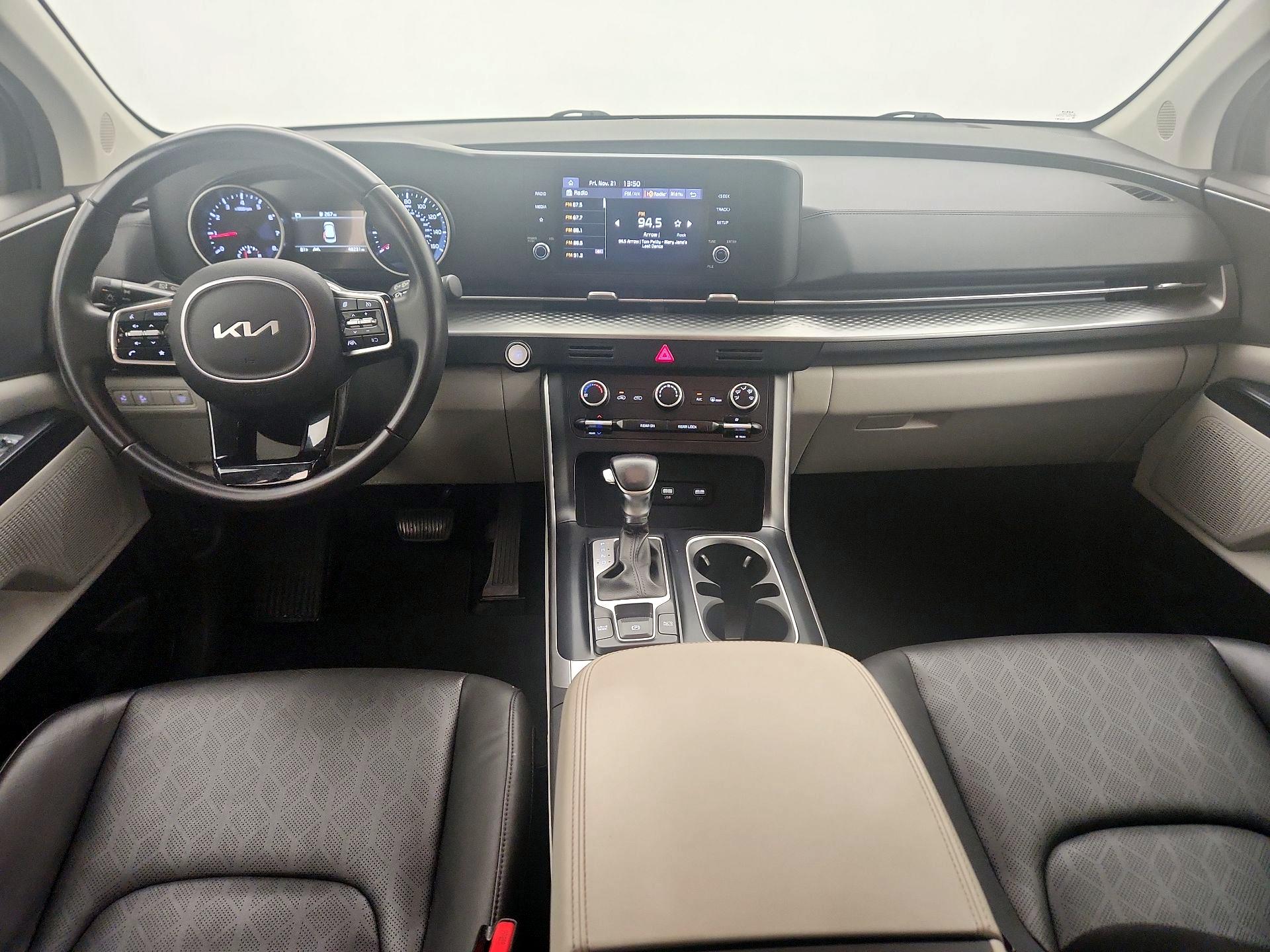 Thumbnail: 2024 Kia Carnival - 9