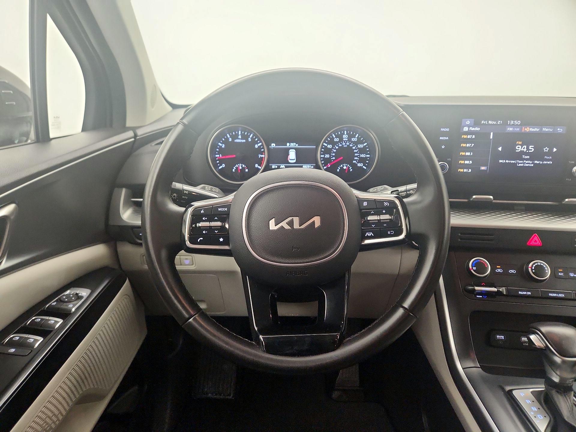 Thumbnail: 2024 Kia Carnival - 10