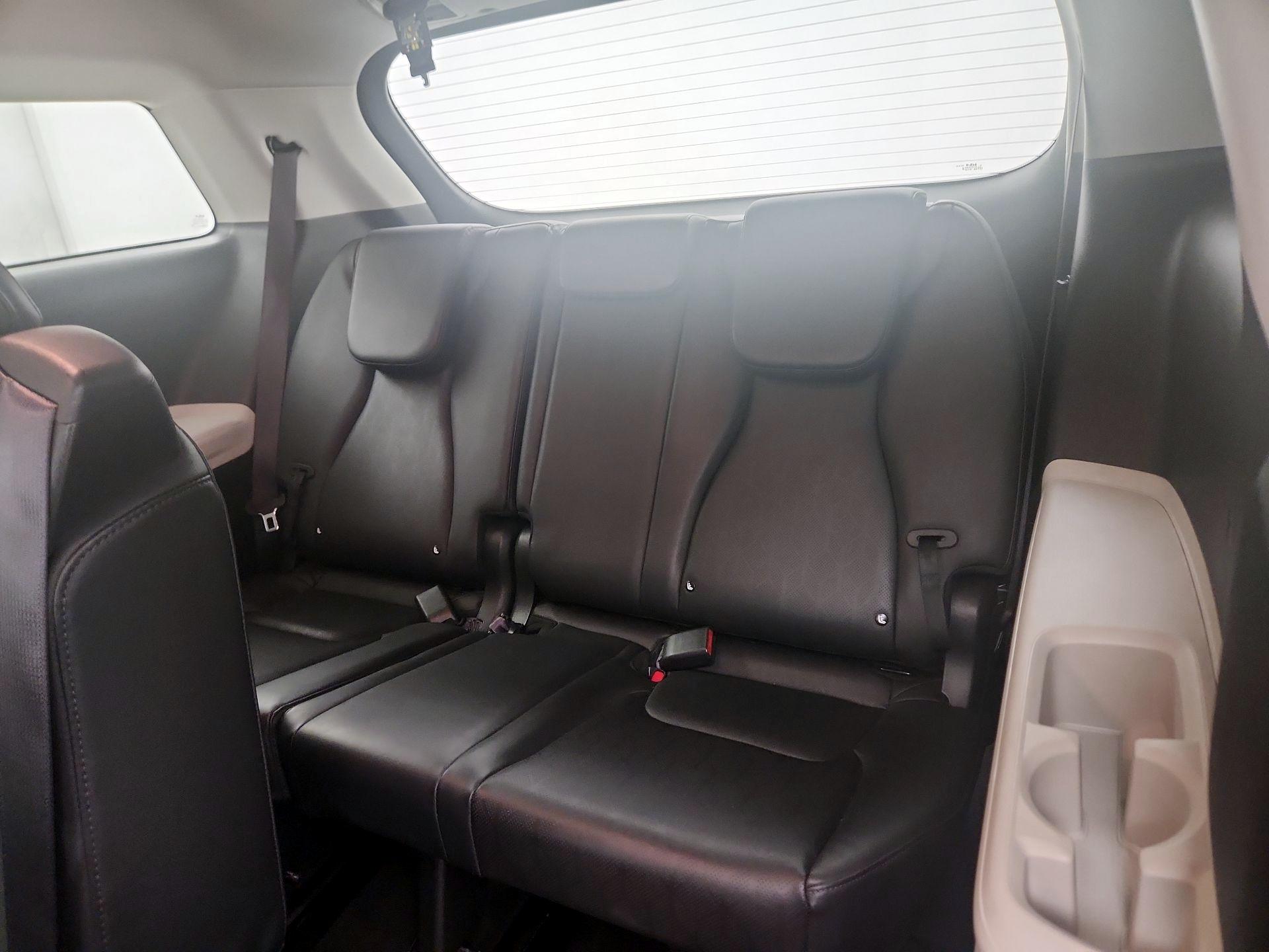 Thumbnail: 2024 Kia Carnival - 20