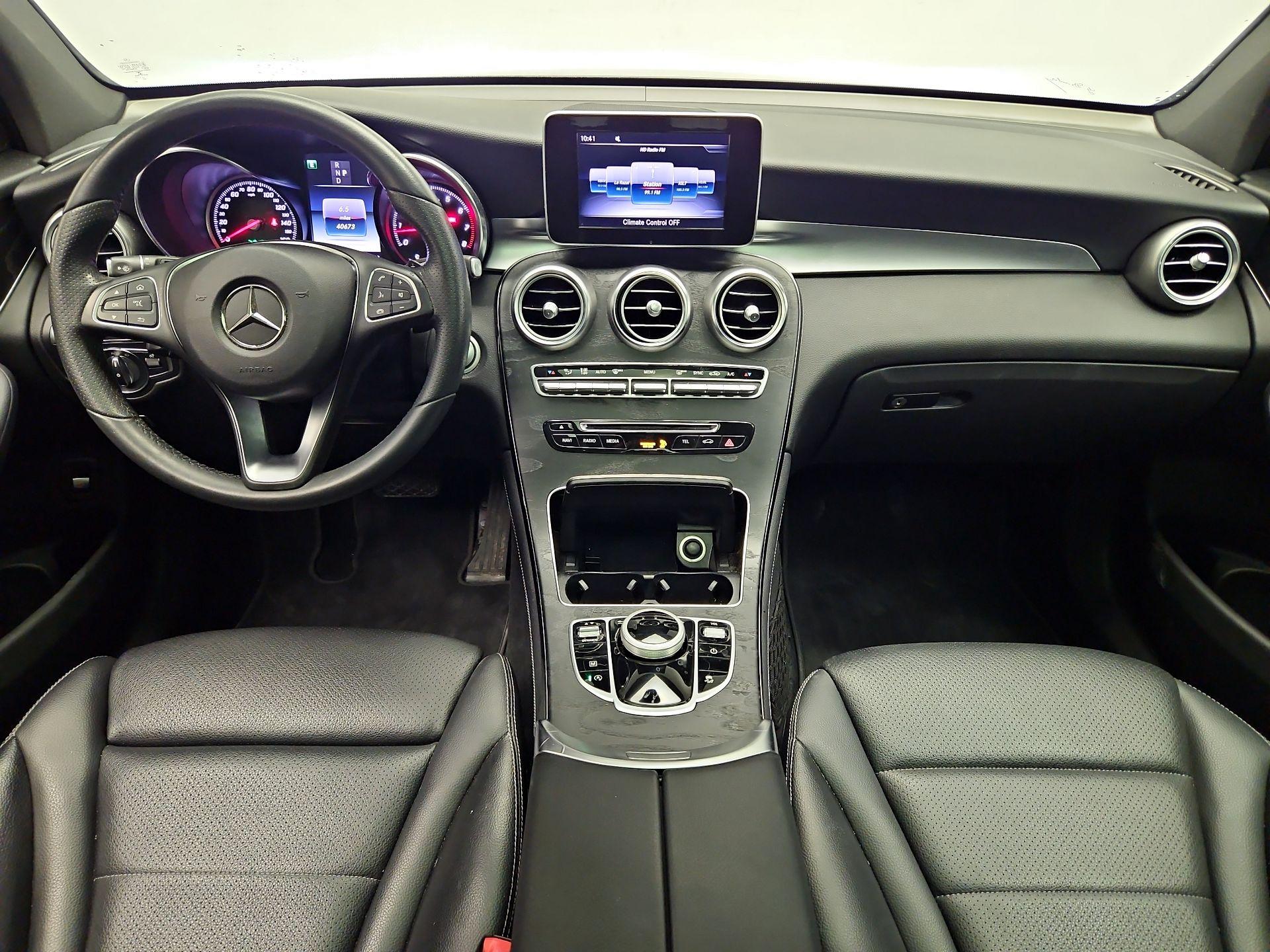 Thumbnail: 2018 Mercedes-Benz GLC - 9