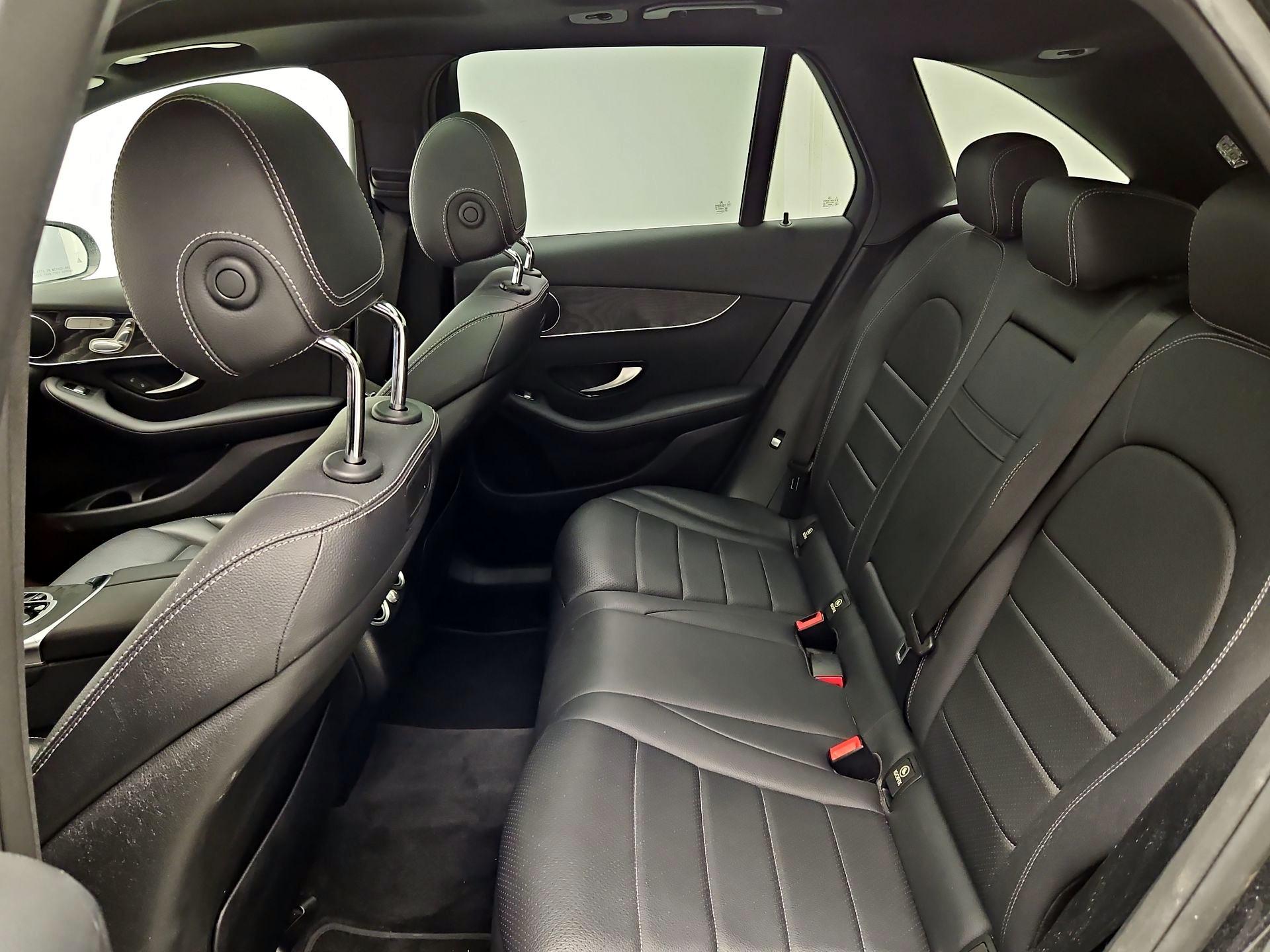 Thumbnail: 2018 Mercedes-Benz GLC - 20