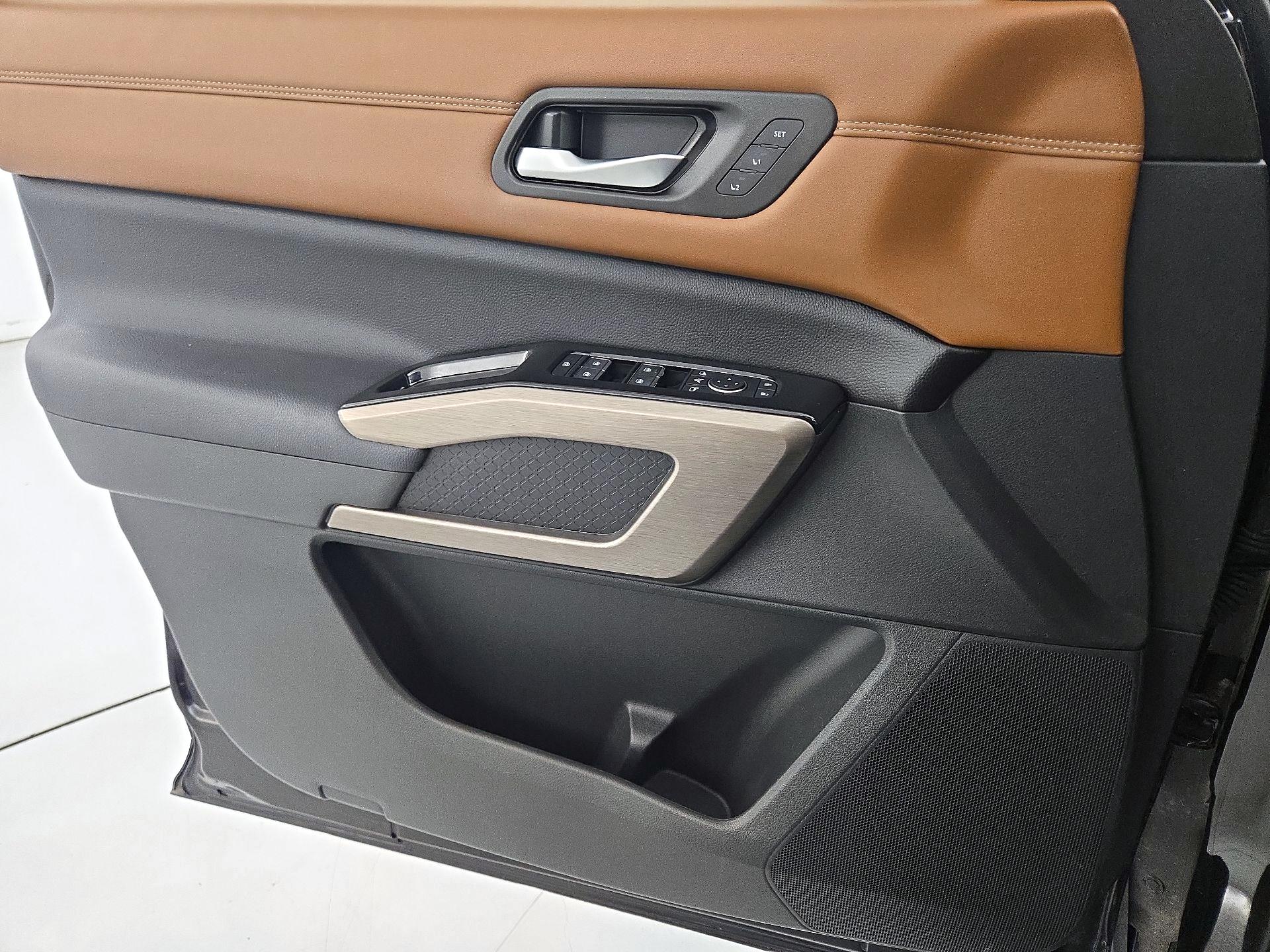 Thumbnail: 2024 Nissan Pathfinder - 12