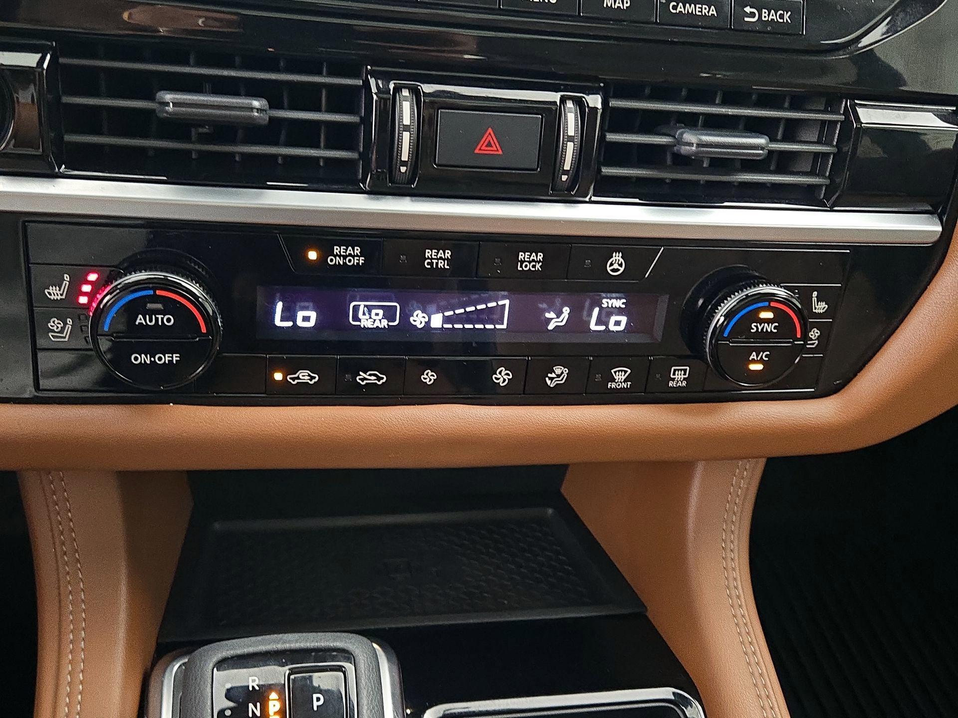 Thumbnail: 2024 Nissan Pathfinder - 17