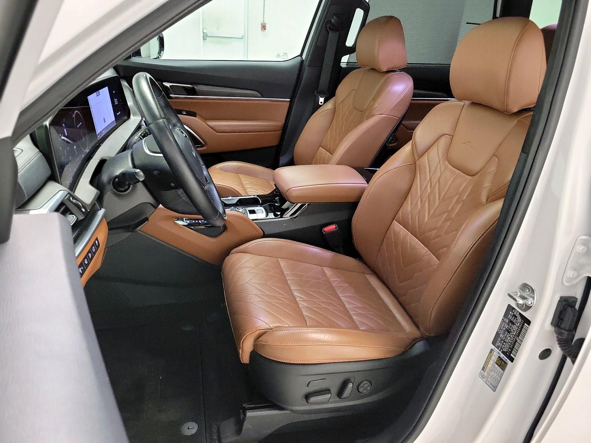 Thumbnail: 2024 Kia Telluride - 11