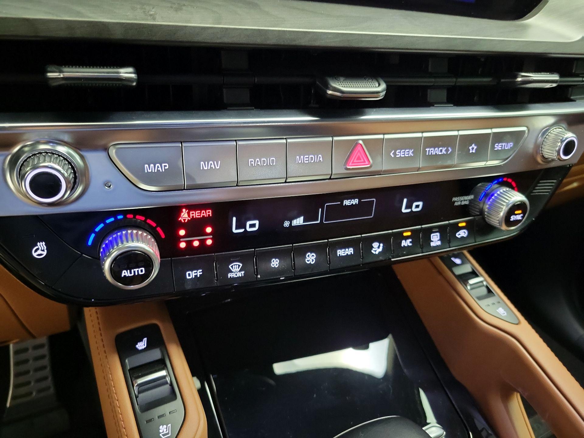 Thumbnail: 2024 Kia Telluride - 17