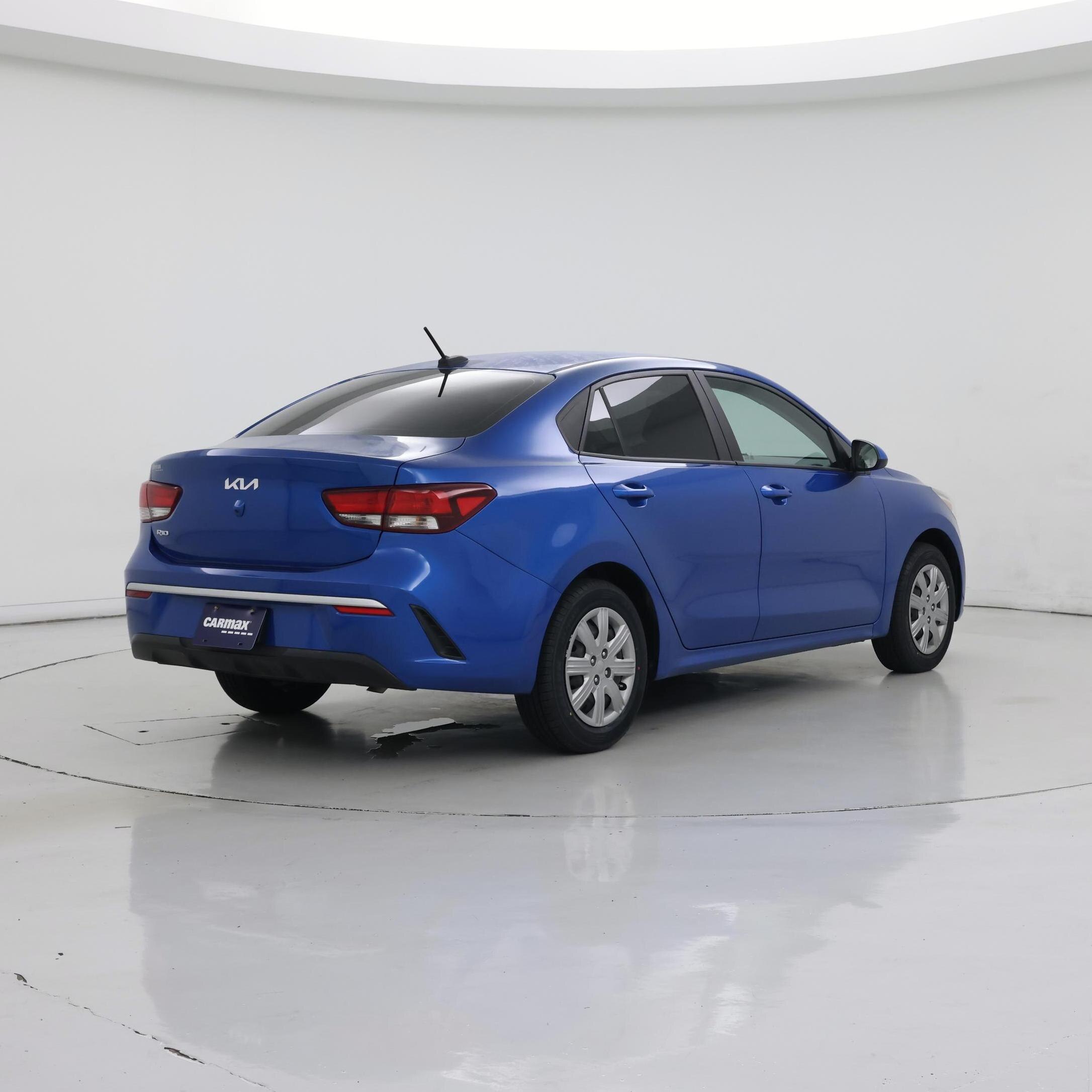 Thumbnail: 2022 Kia Rio - 8