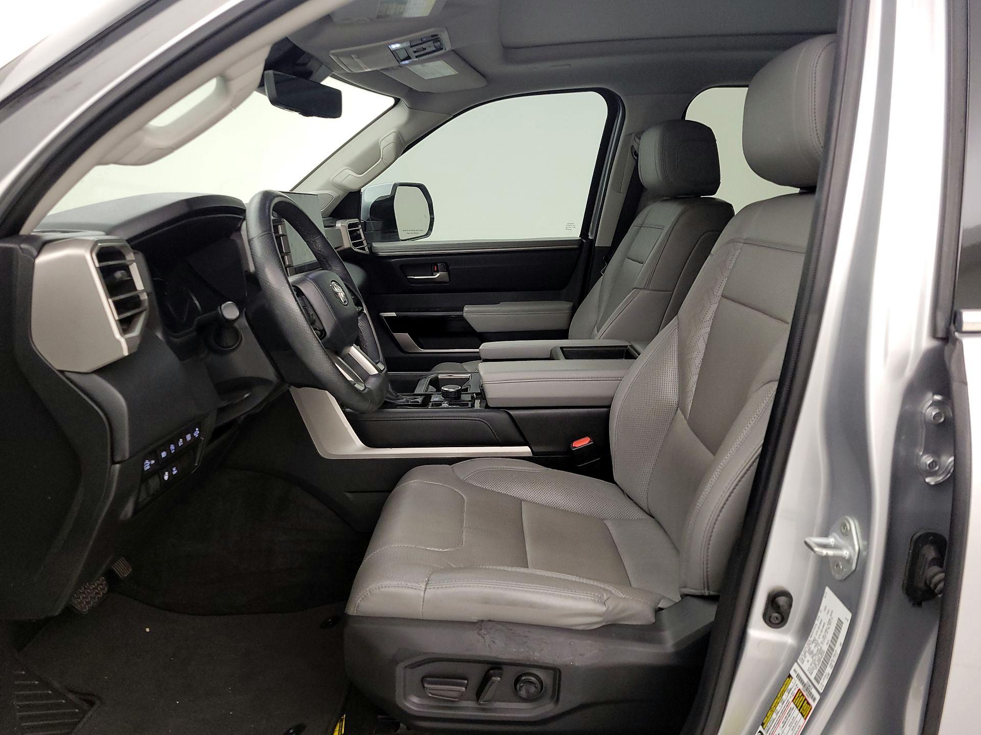 Thumbnail: 2023 Toyota Tundra - 9