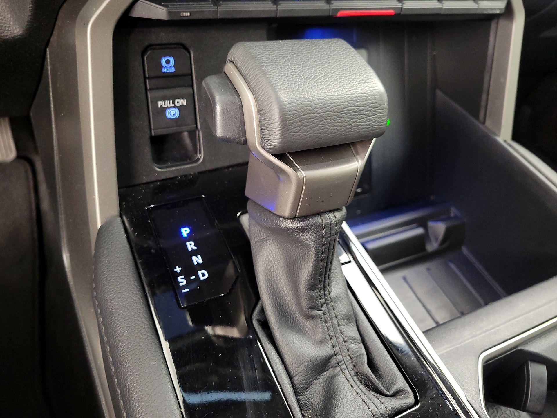 Thumbnail: 2023 Toyota Tundra - 15