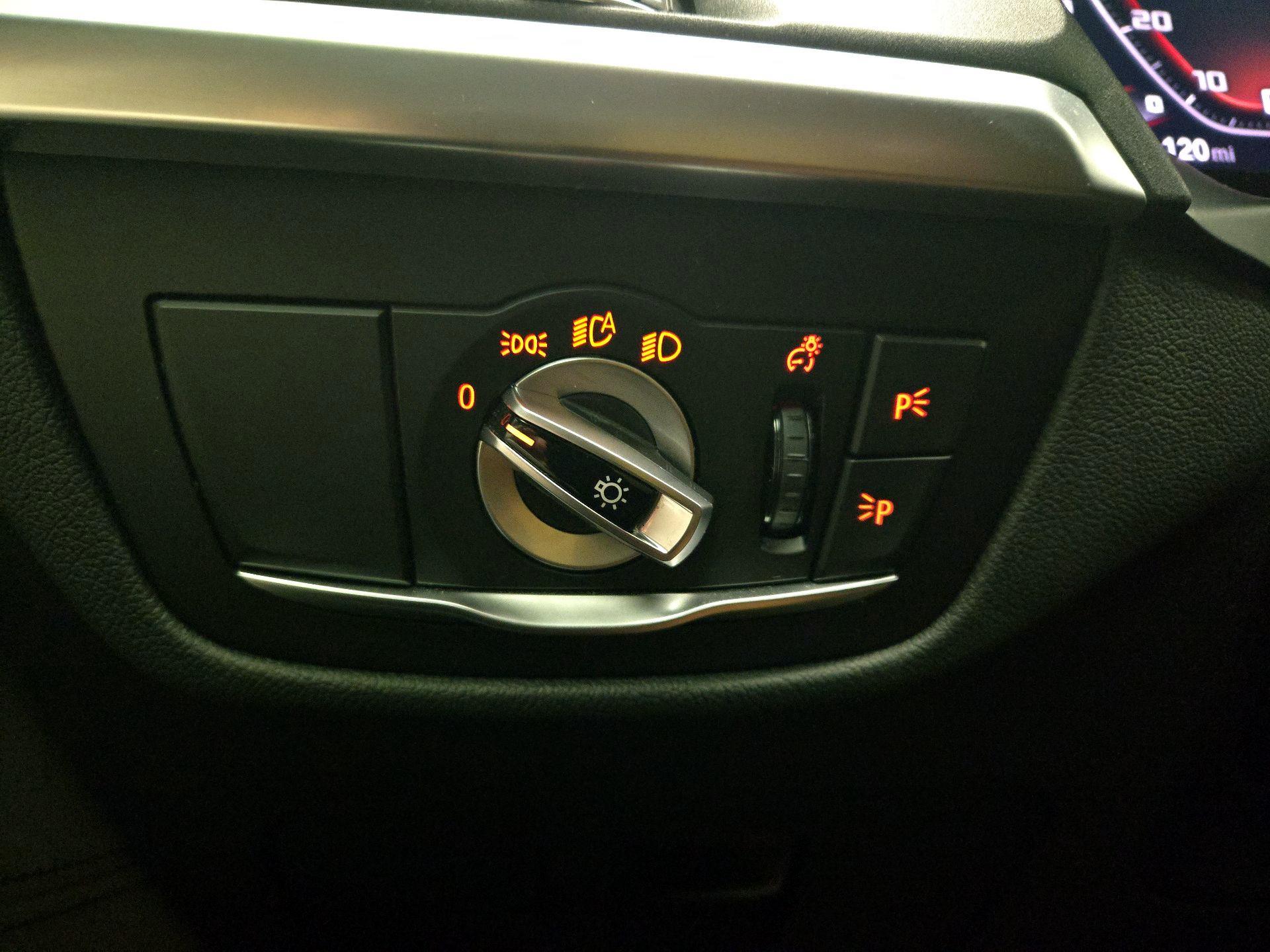 Thumbnail: 2023 BMW X3 - 13