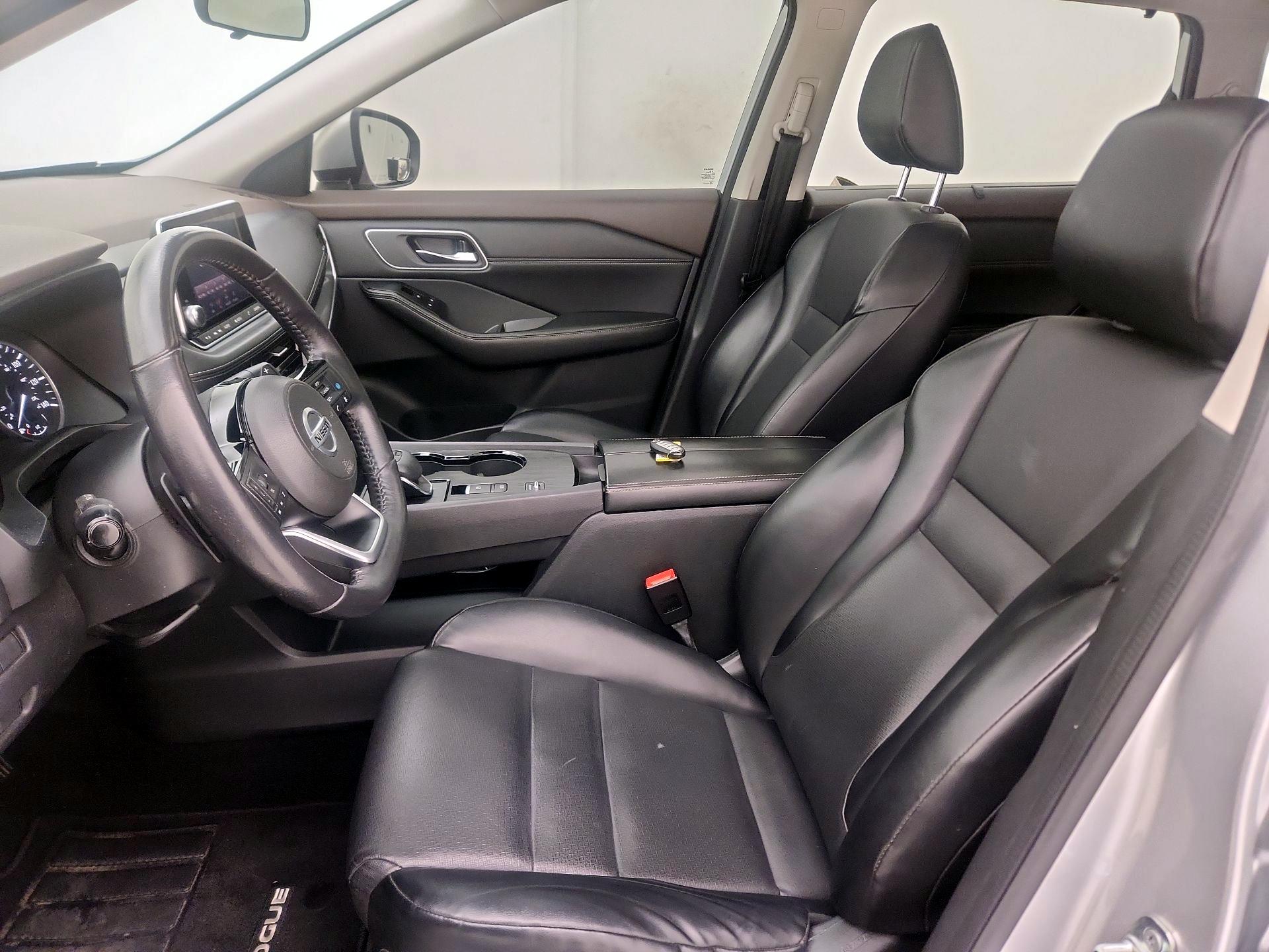 Thumbnail: 2021 Nissan Rogue - 11