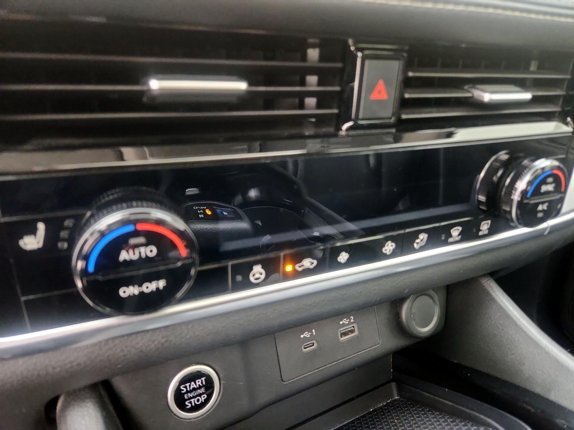 Thumbnail: 2021 Nissan Rogue - 16