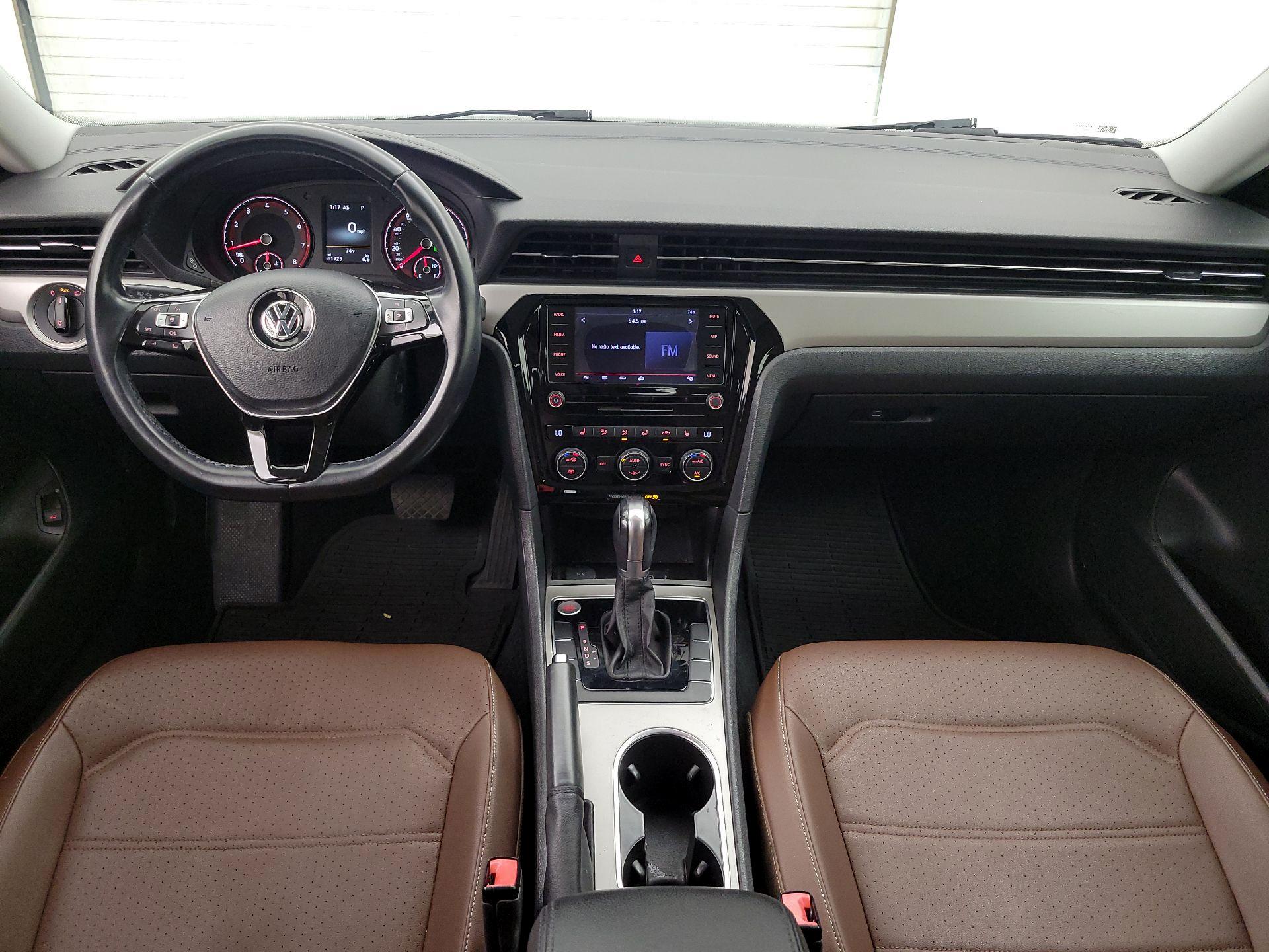 Thumbnail: 2020 Volkswagen Passat - 9