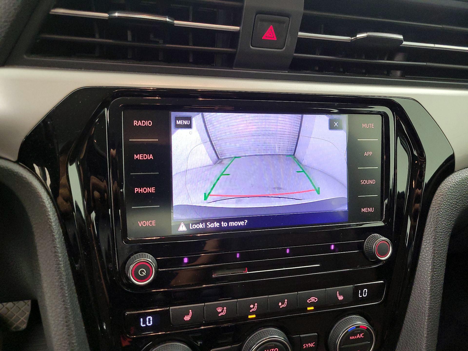 Thumbnail: 2020 Volkswagen Passat - 14