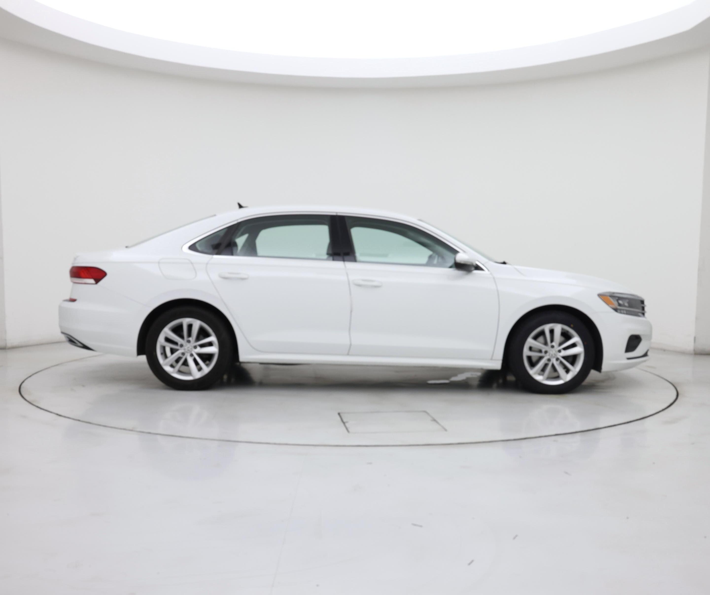 Thumbnail: 2020 Volkswagen Passat - 7