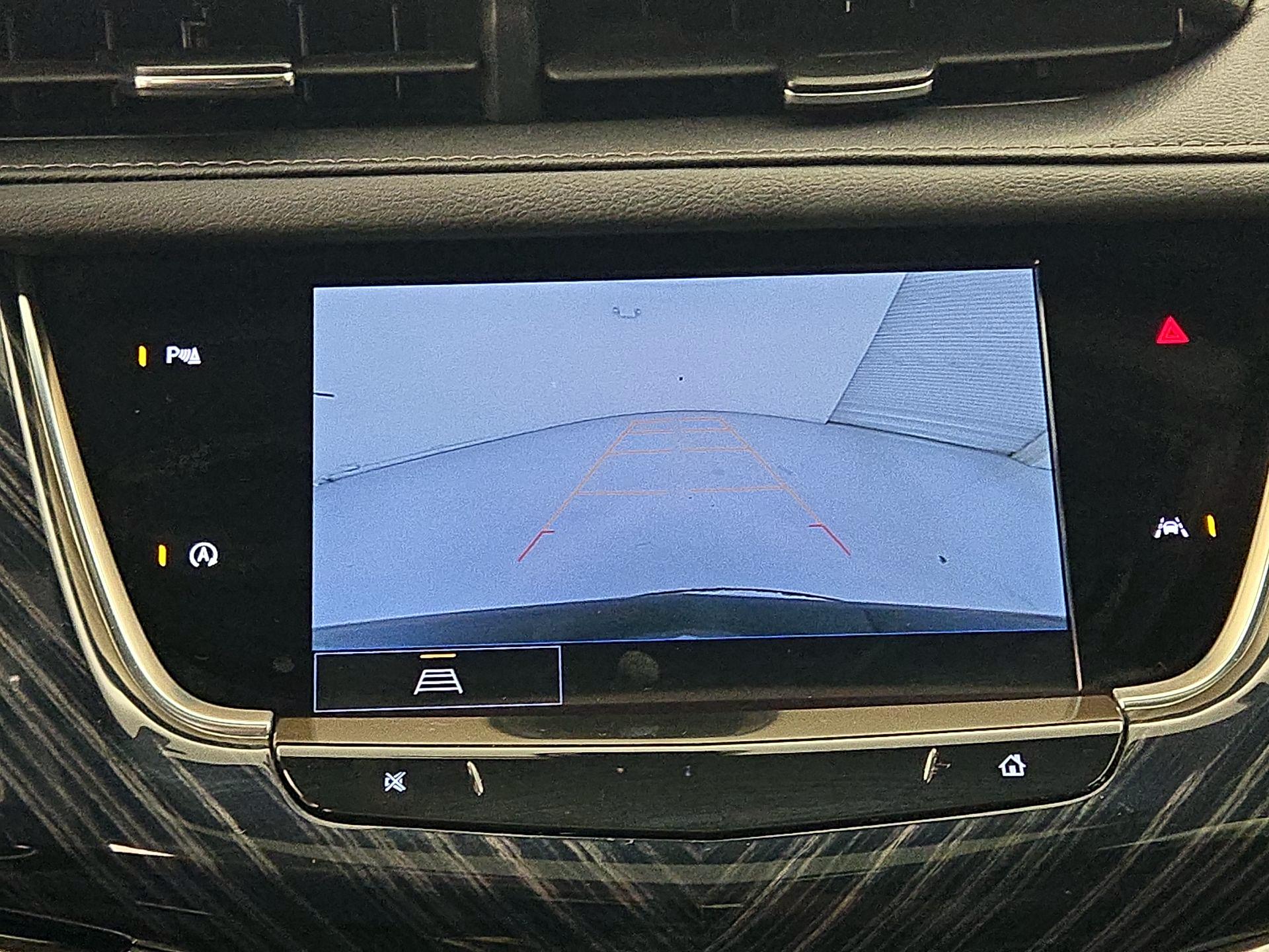 Thumbnail: 2024 Cadillac XT6 - 15