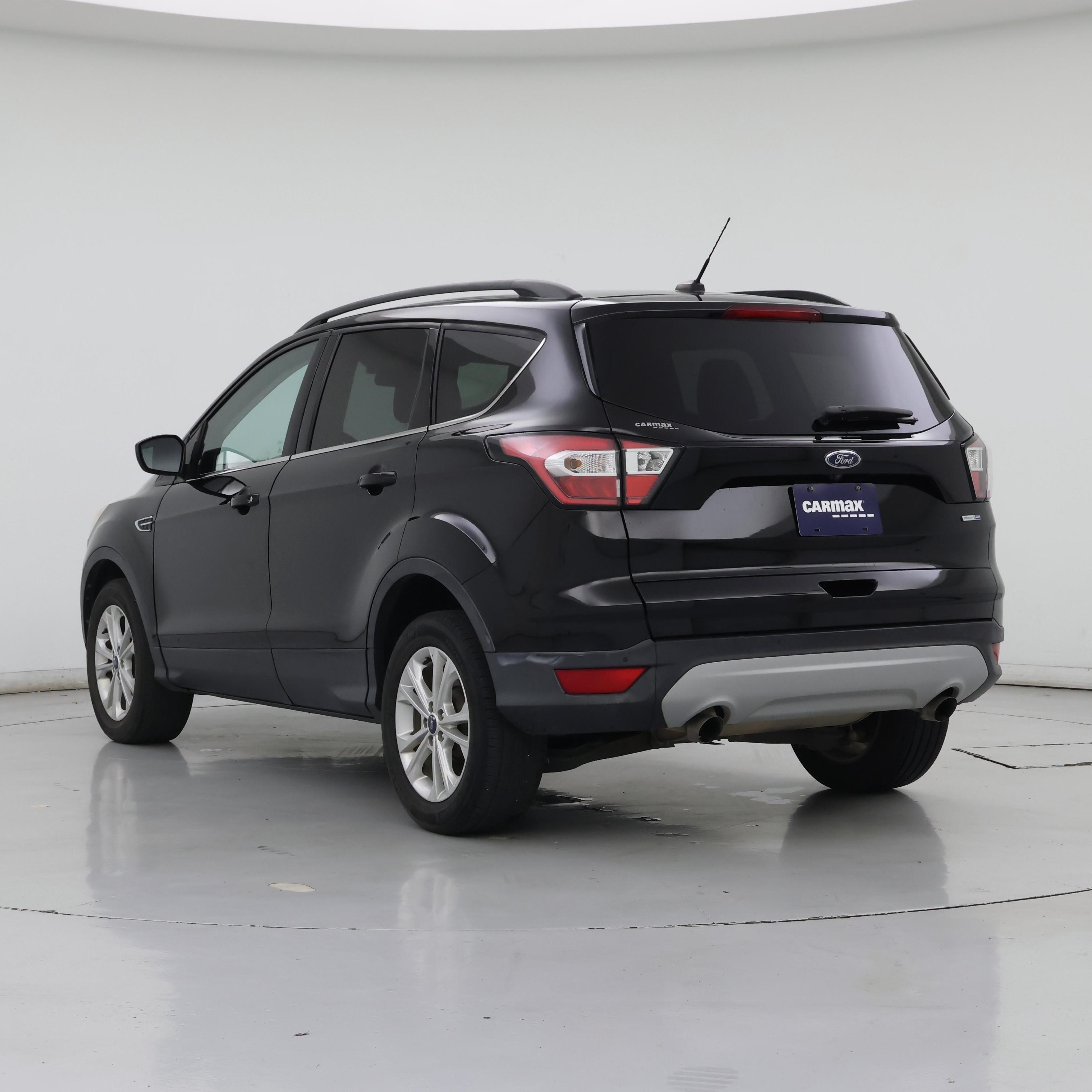 Thumbnail: 2017 Ford Escape - 2