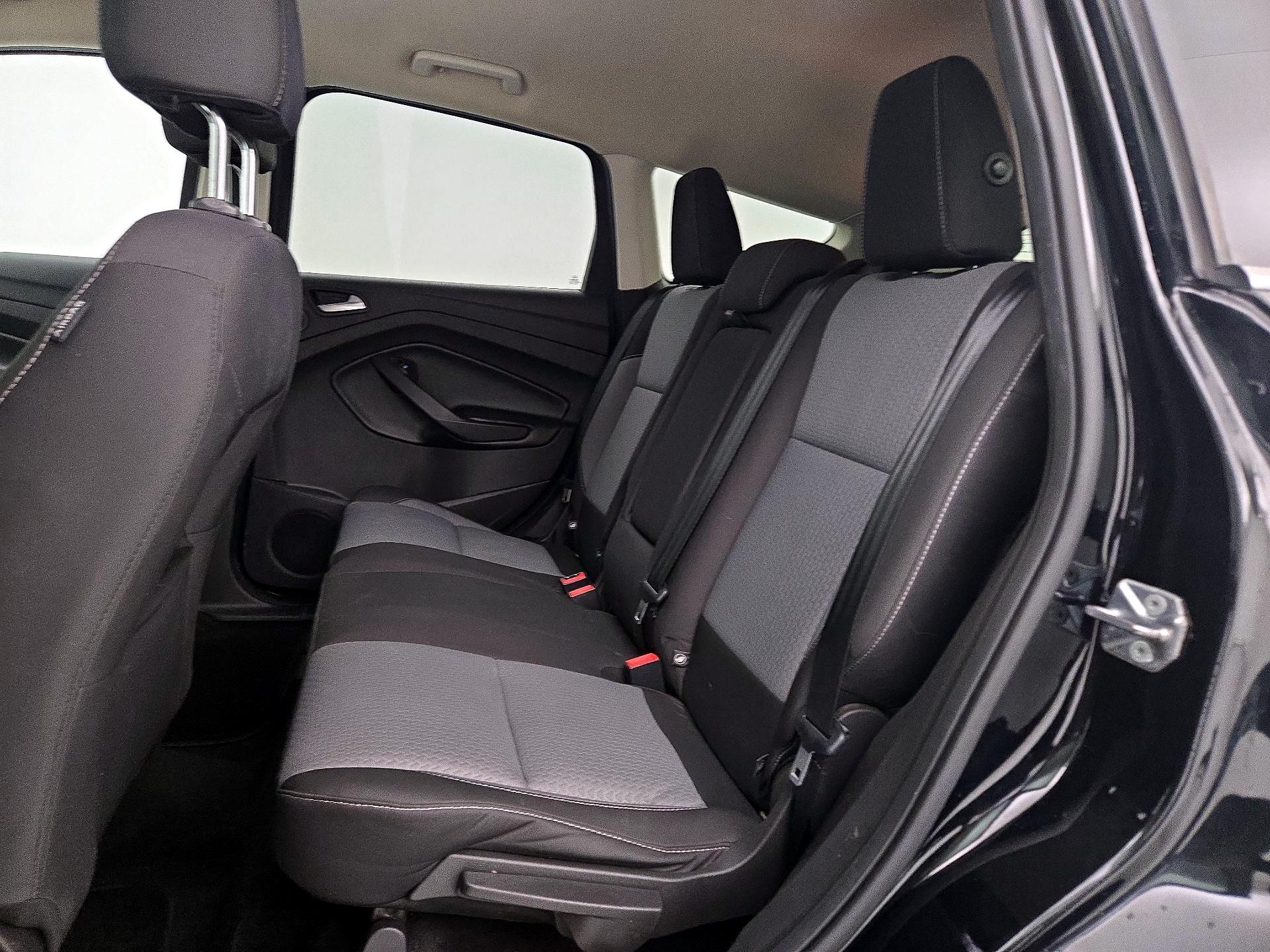 Thumbnail: 2017 Ford Escape - 19