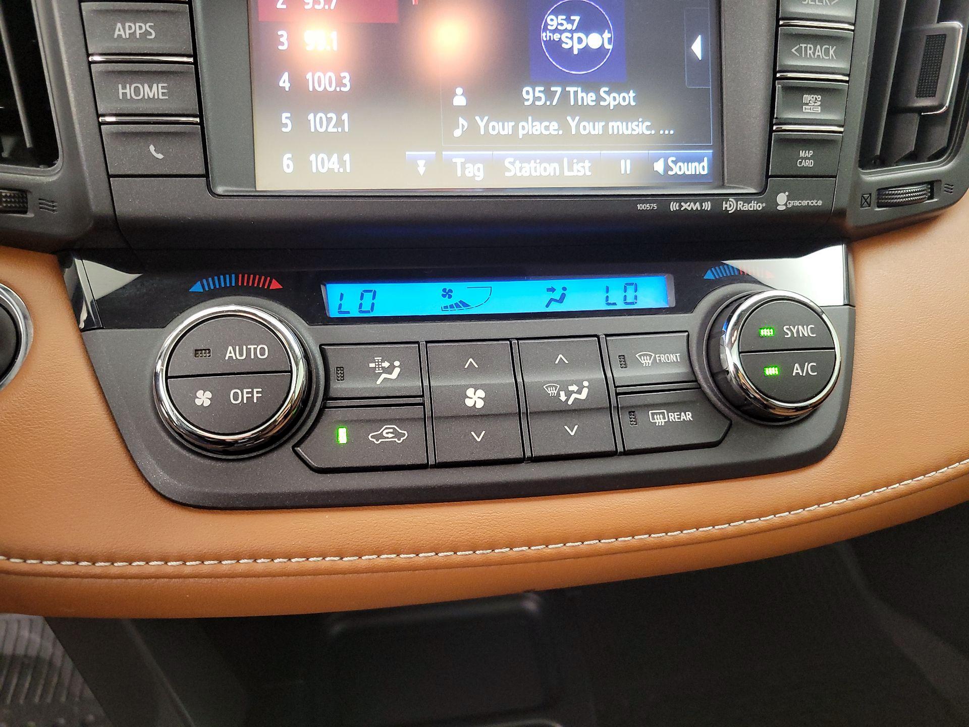 Thumbnail: 2016 Toyota RAV4 - 16