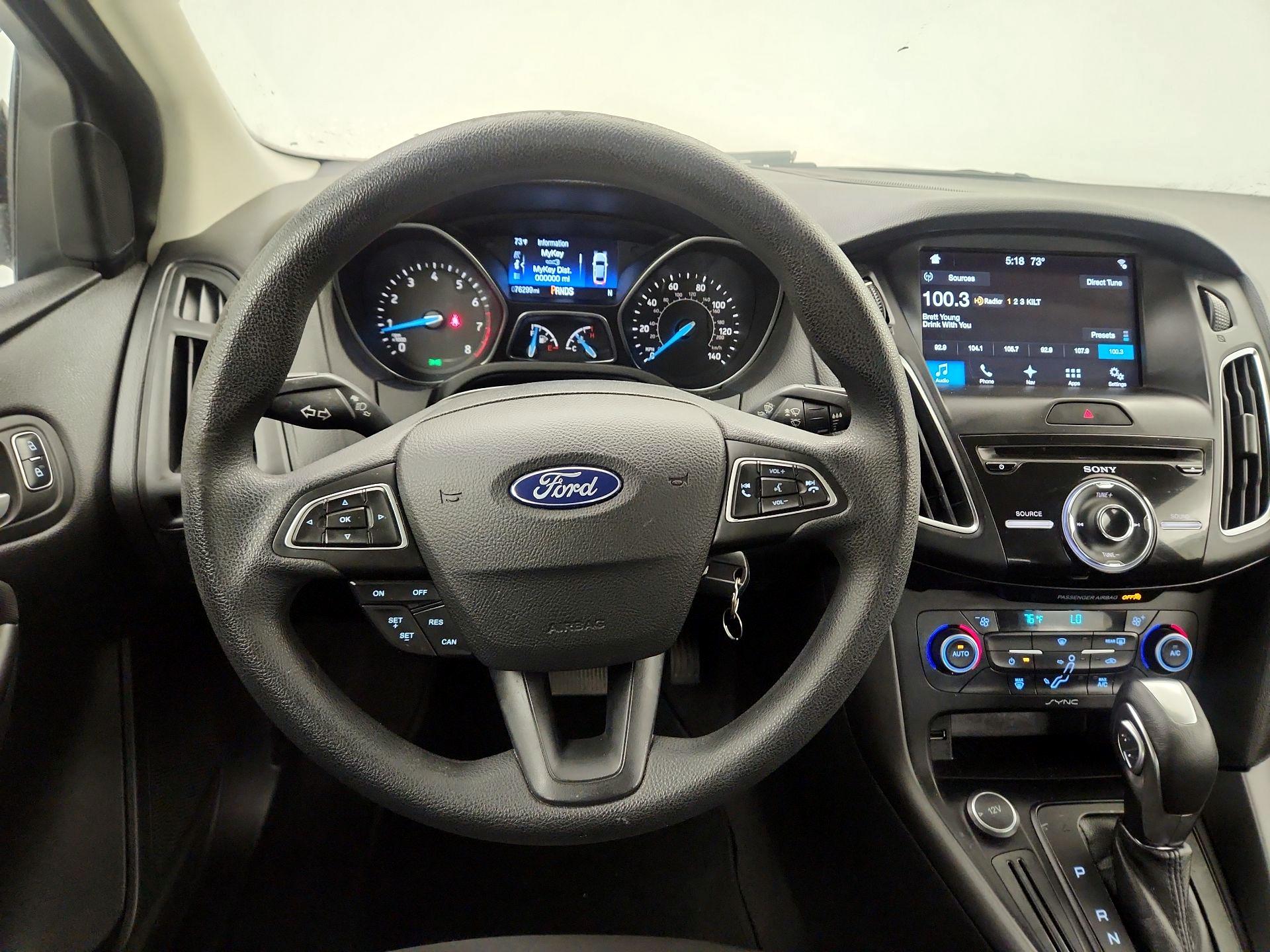 Thumbnail: 2017 Ford Focus - 10