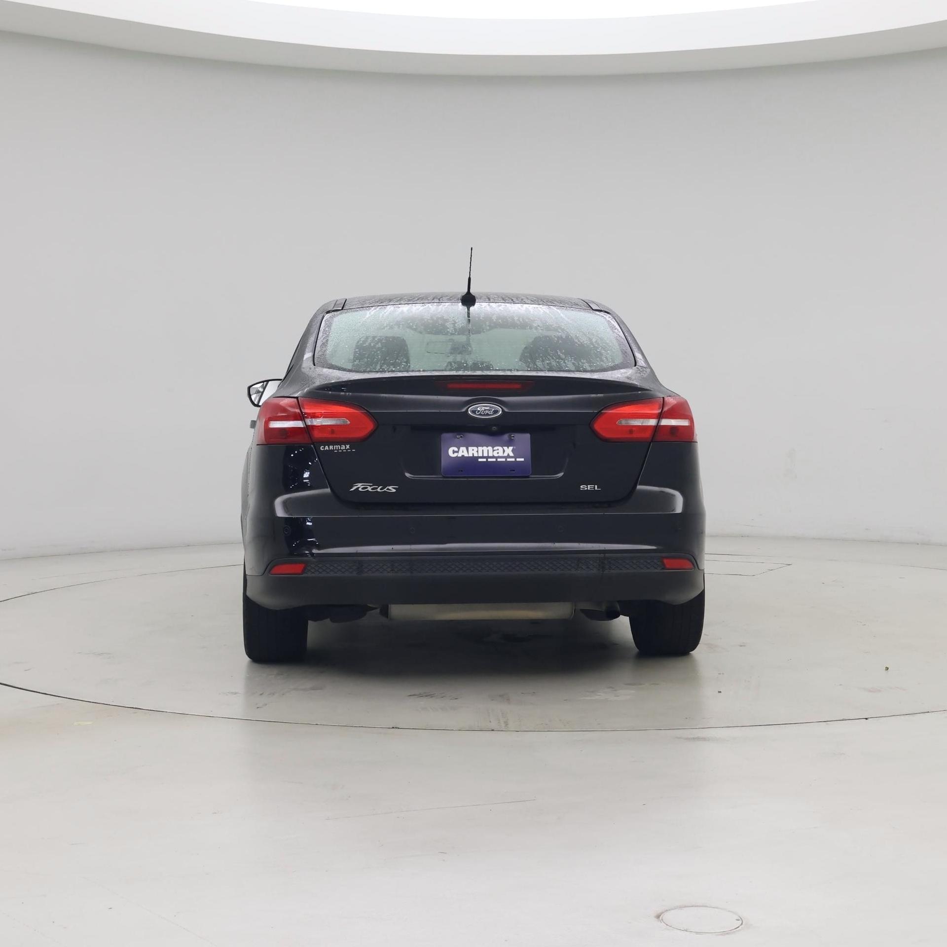 Thumbnail: 2017 Ford Focus - 6