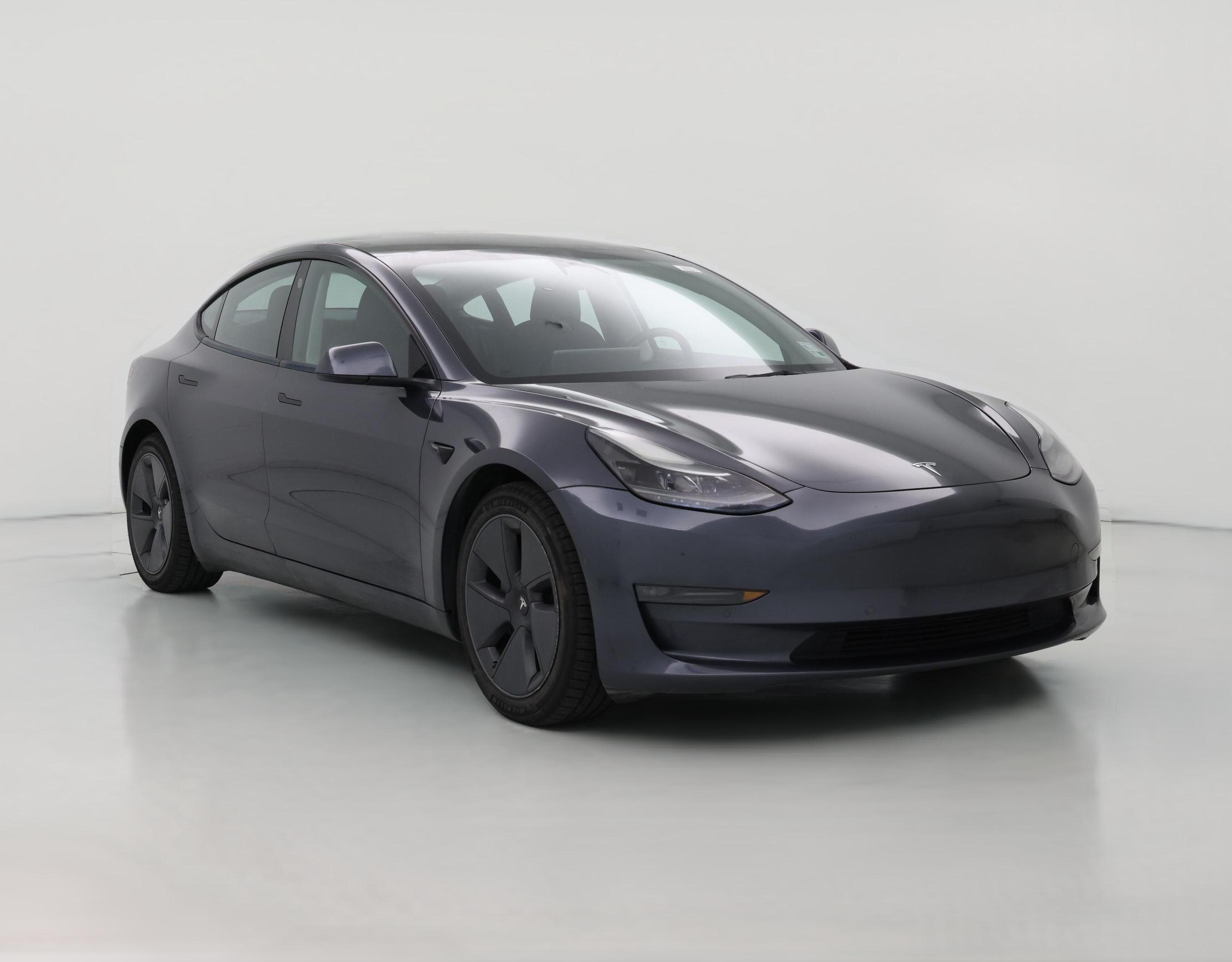 Thumbnail: 2022 Tesla Model 3 - 1