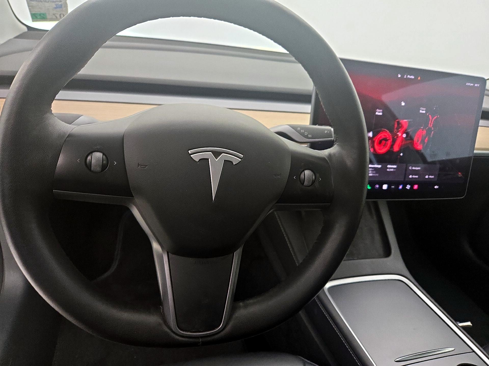 Thumbnail: 2022 Tesla Model 3 - 10