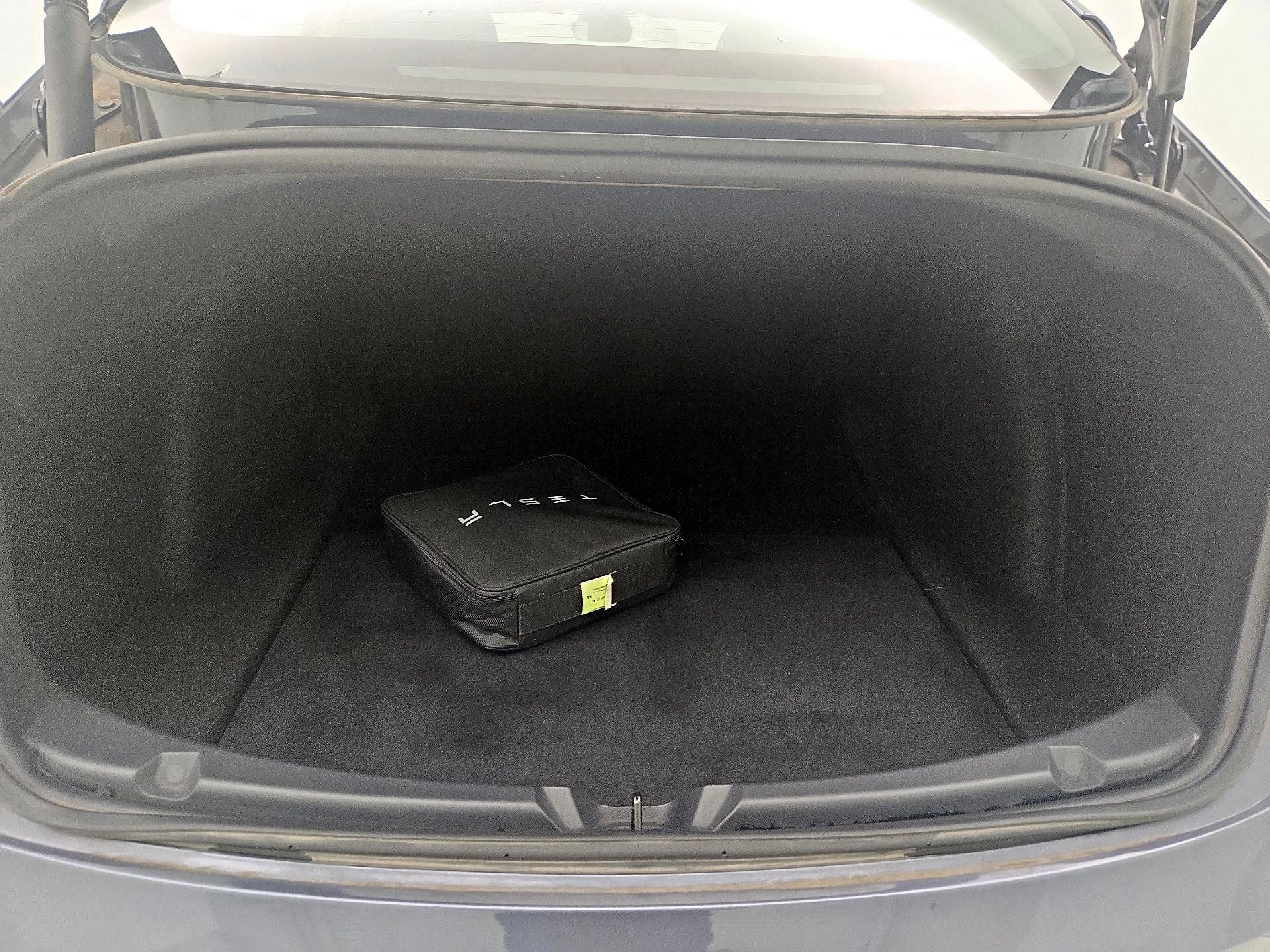 Thumbnail: 2022 Tesla Model 3 - 19