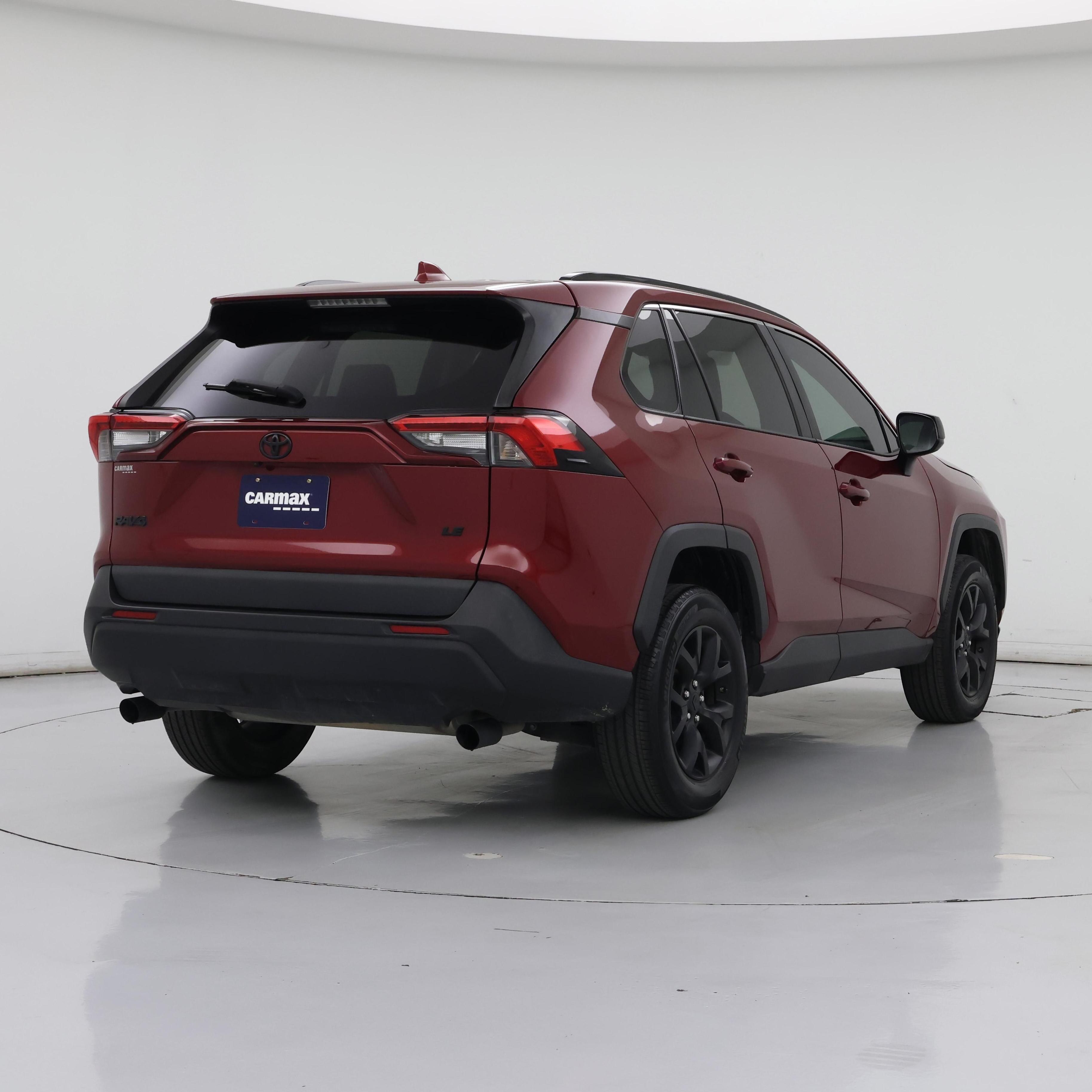 Thumbnail: 2021 Toyota RAV4 - 8