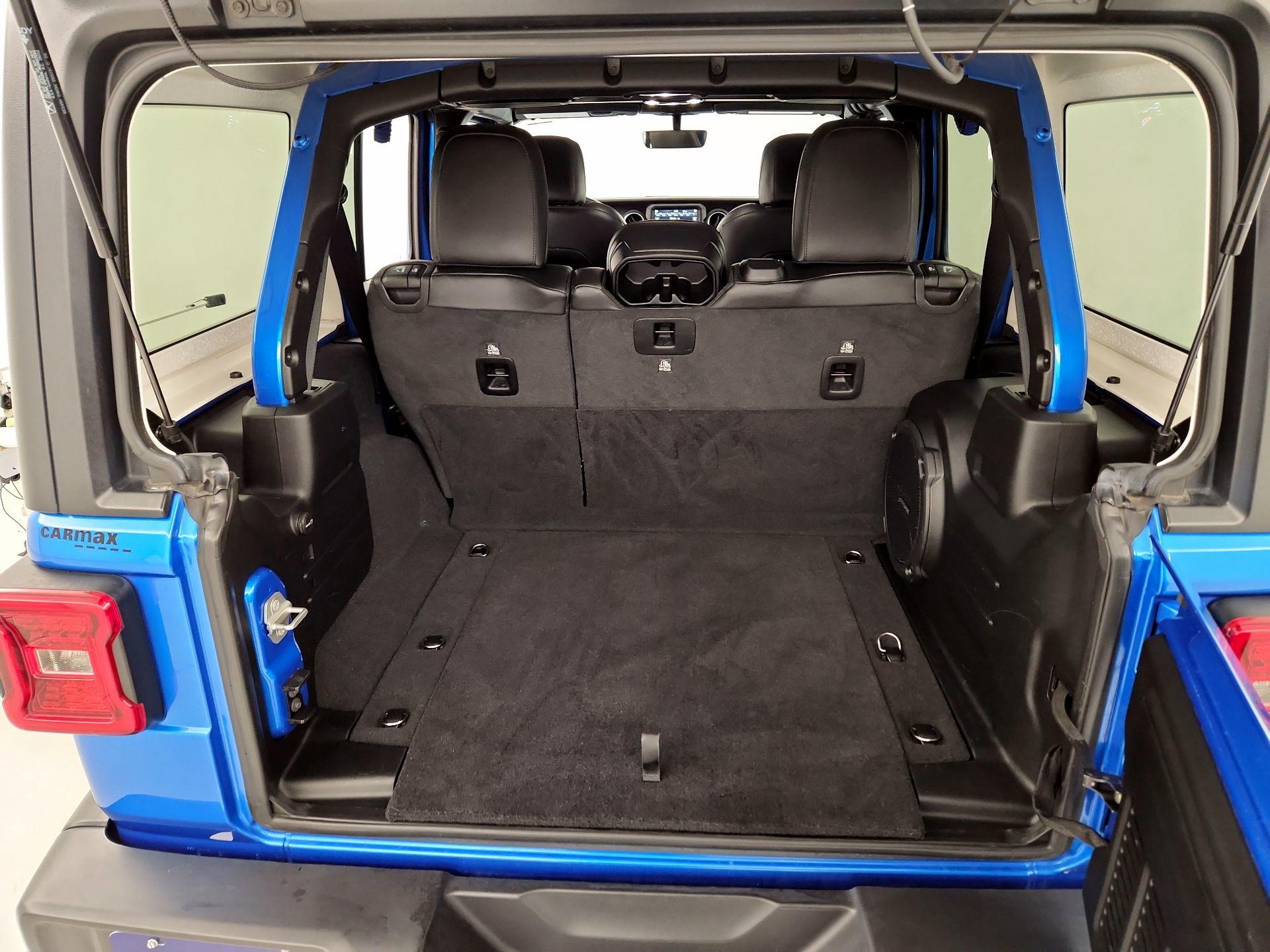 Thumbnail: 2021 Jeep Wrangler - 20