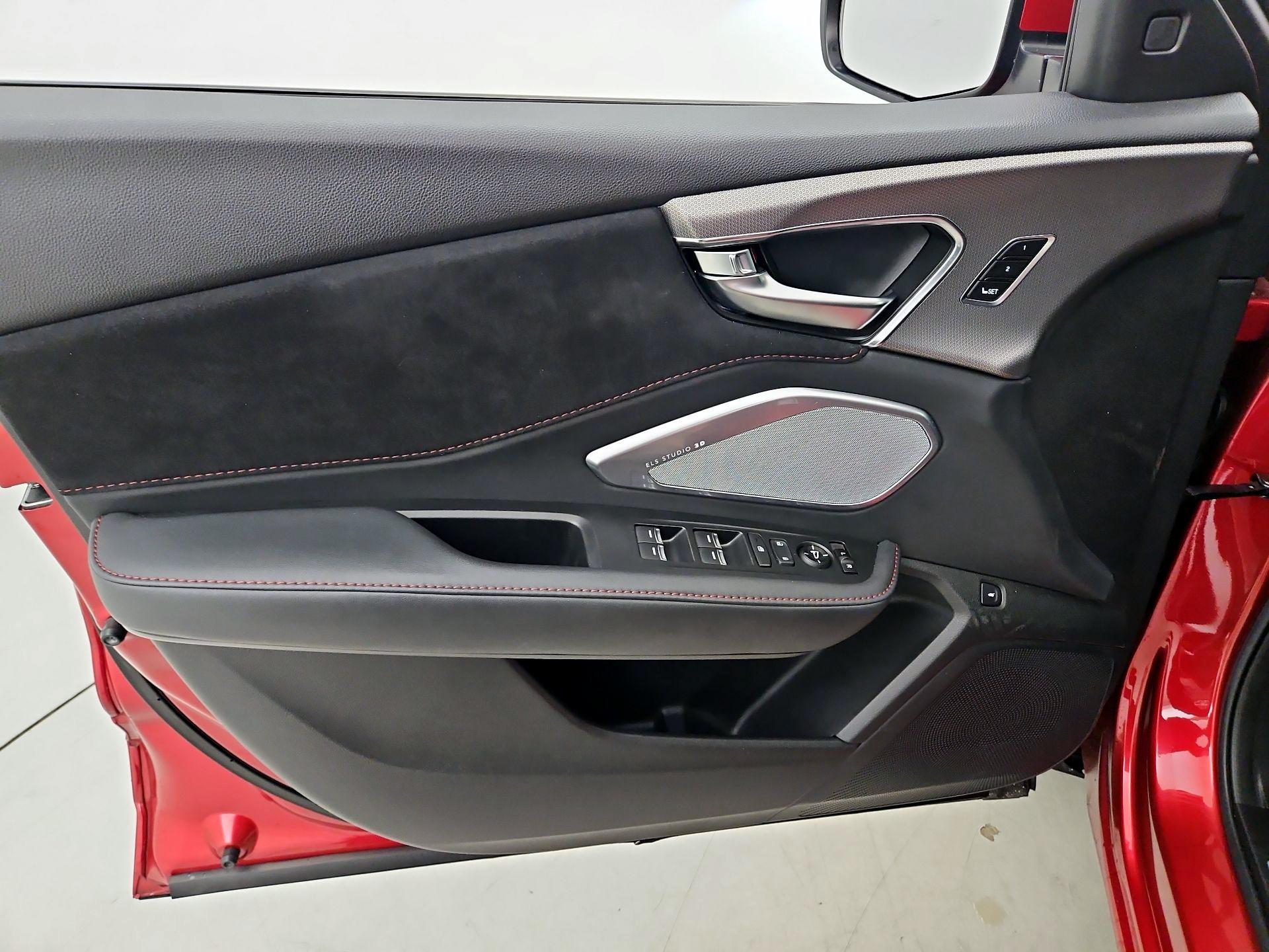 Thumbnail: 2023 Acura RDX - 12