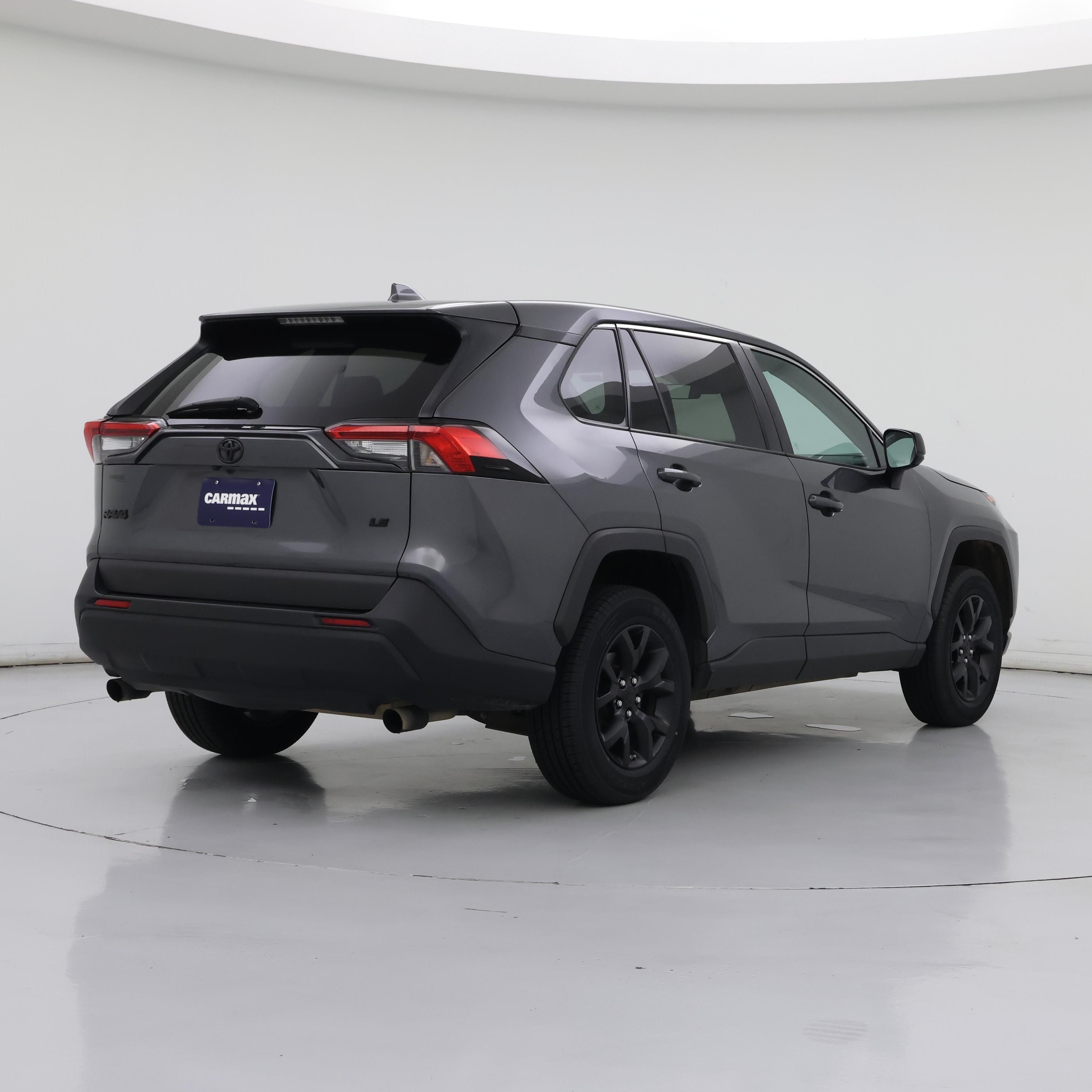 Thumbnail: 2022 Toyota RAV4 - 8