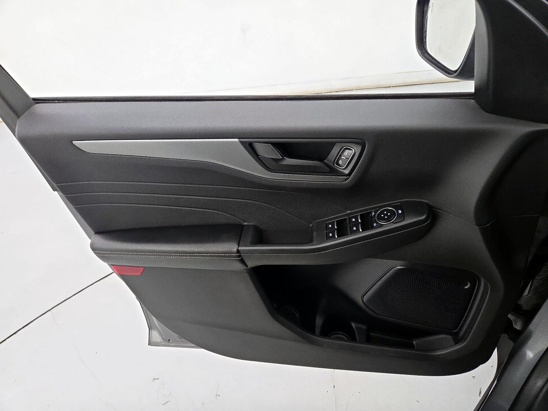 Thumbnail: 2024 Ford Escape - 12