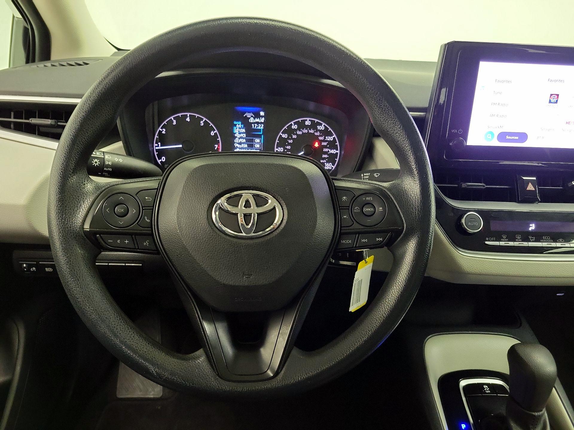 Thumbnail: 2023 Toyota Corolla - 10