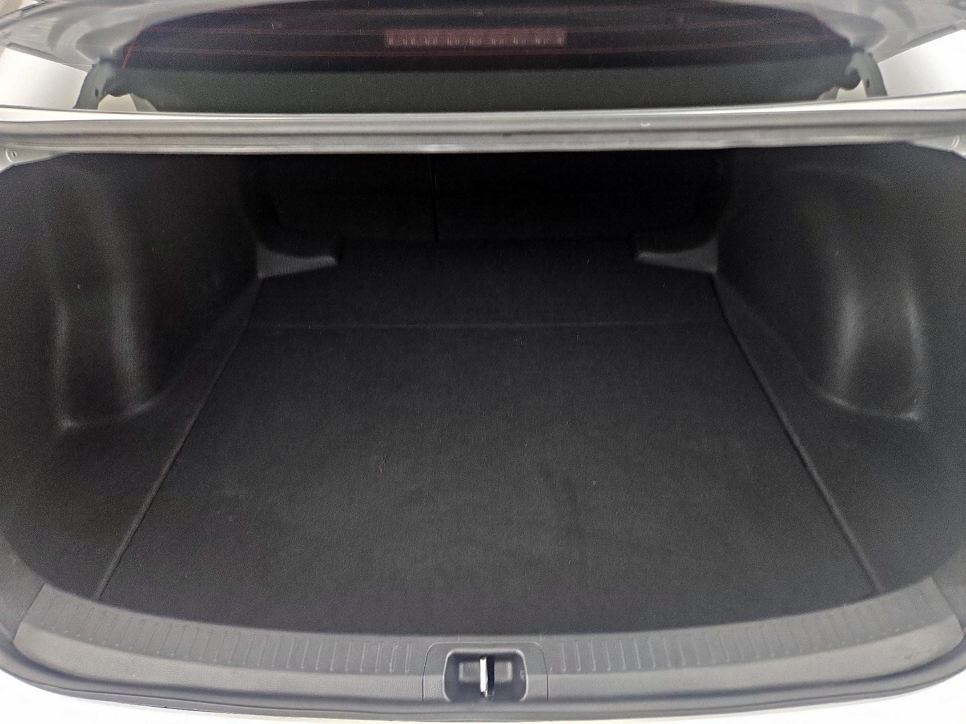 Thumbnail: 2023 Toyota Corolla - 20