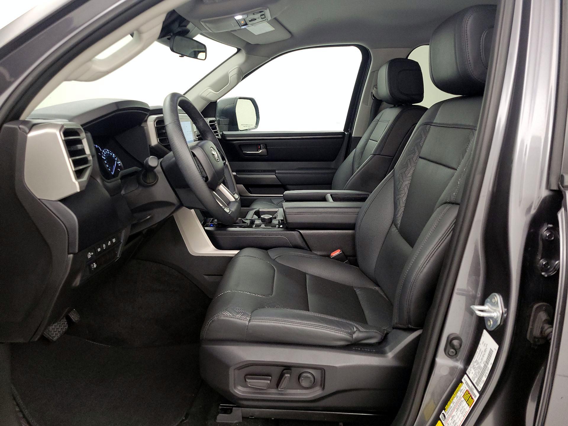 Thumbnail: 2024 Toyota Tundra - 11