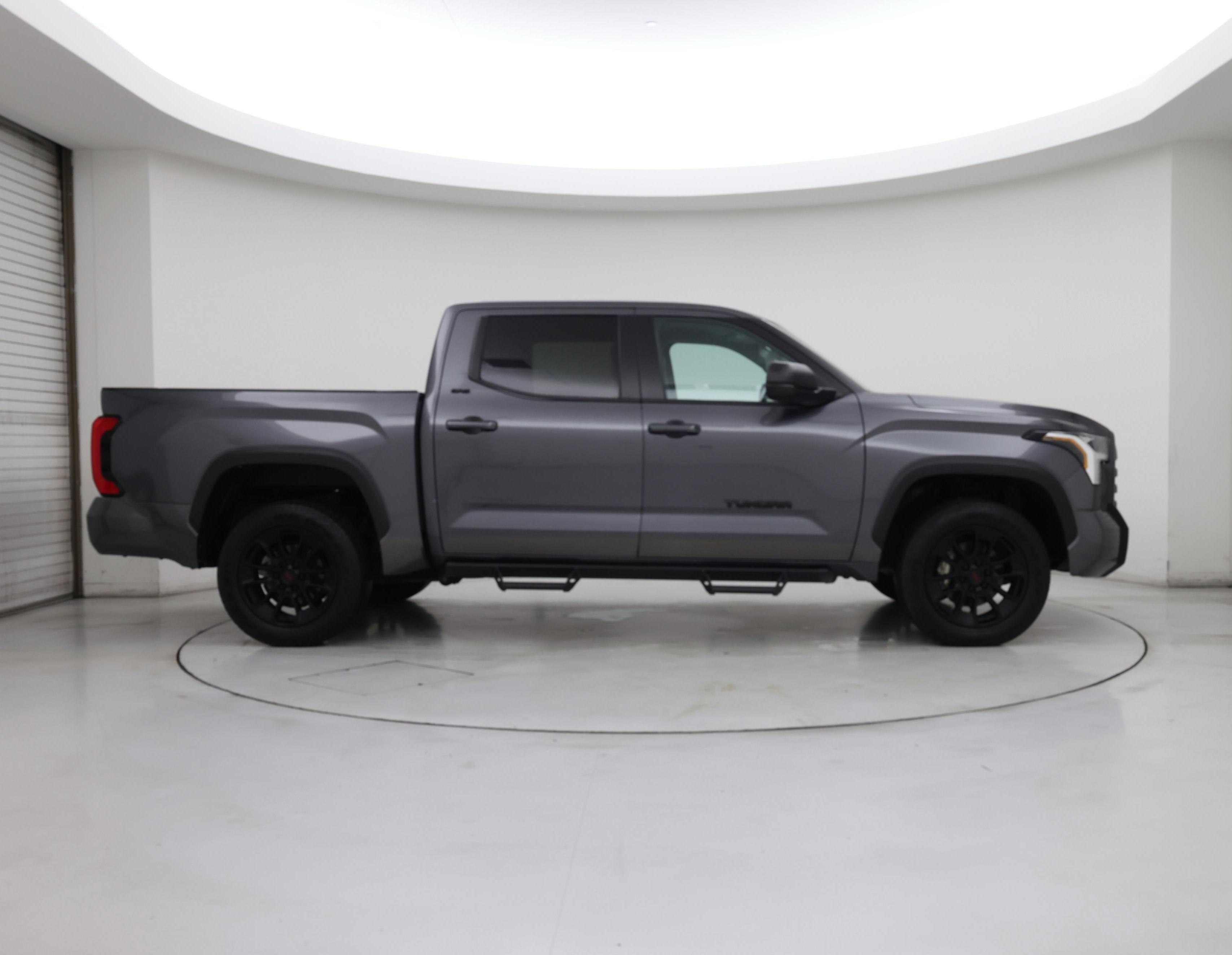 Thumbnail: 2024 Toyota Tundra - 7