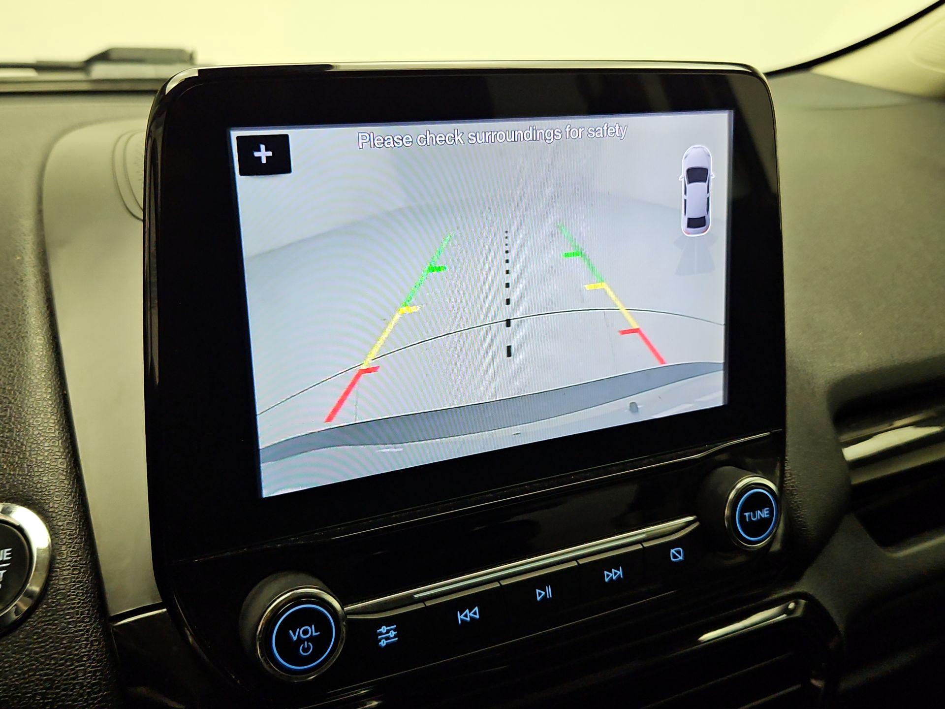 Thumbnail: 2018 Ford EcoSport - 15