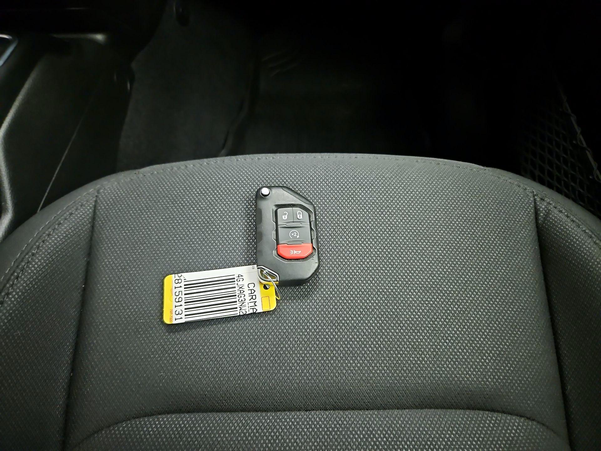 Thumbnail: 2022 Jeep Wrangler - 19