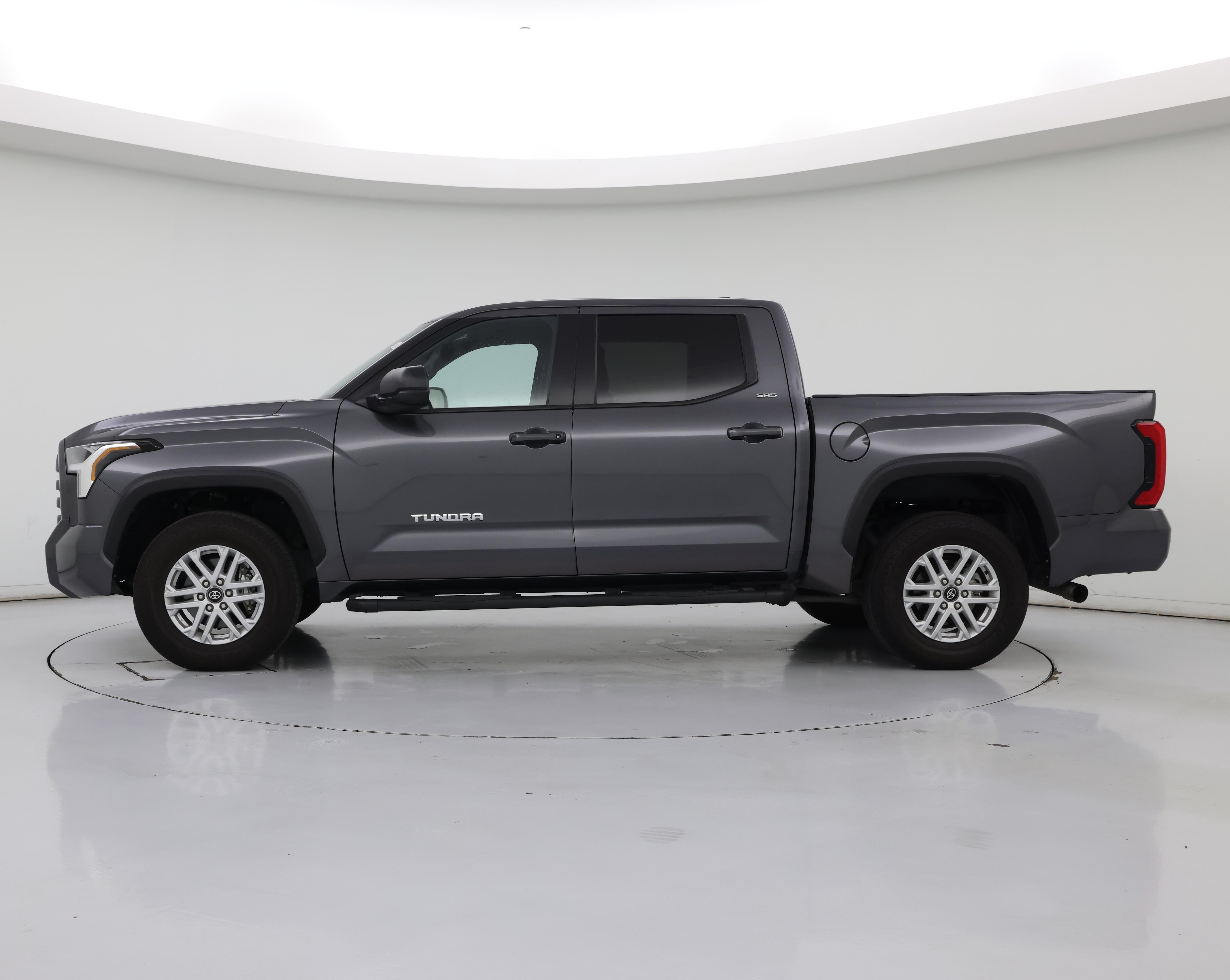 Thumbnail: 2025 Toyota Tundra - 3