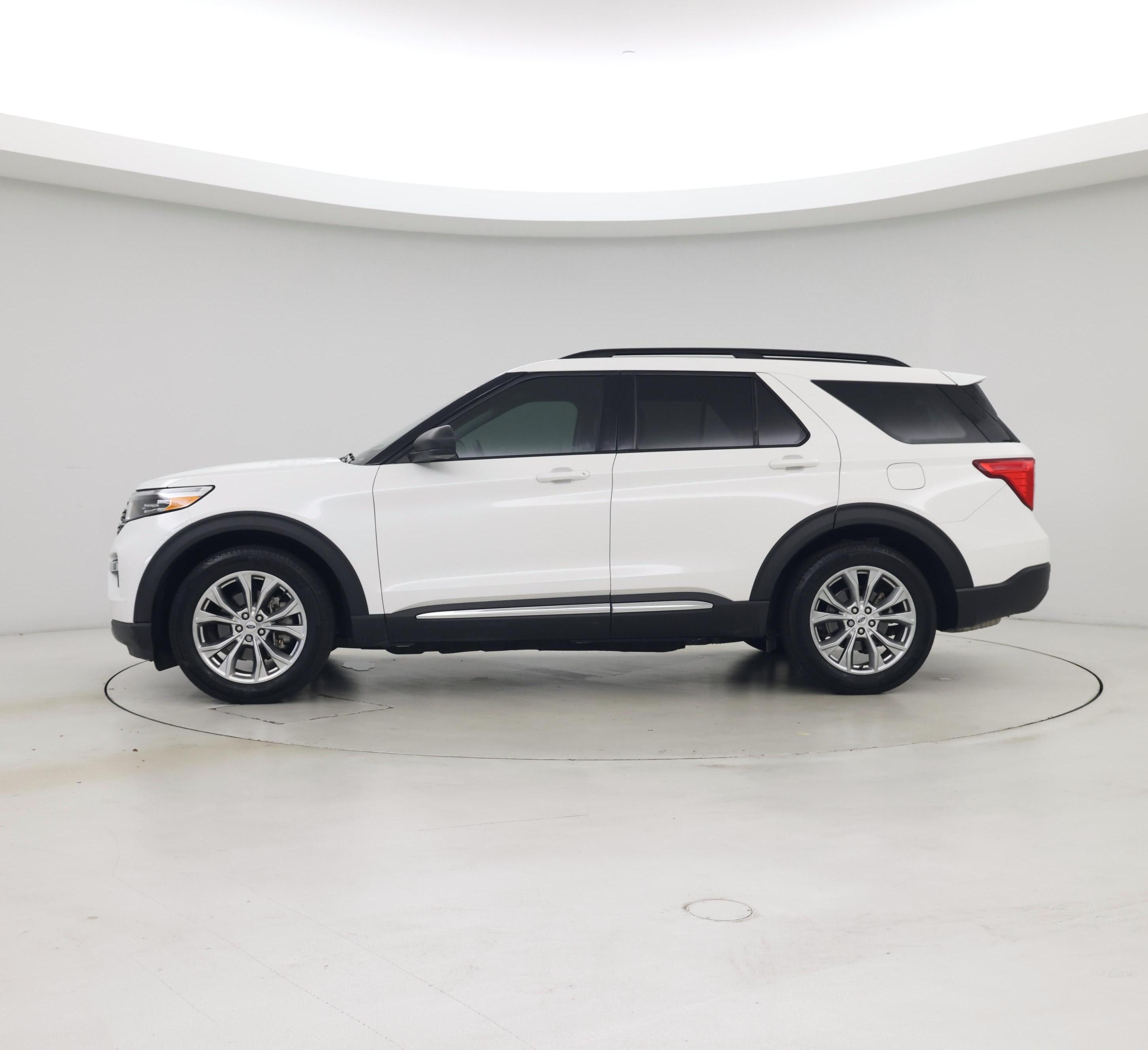 Thumbnail: 2024 Ford Explorer - 3