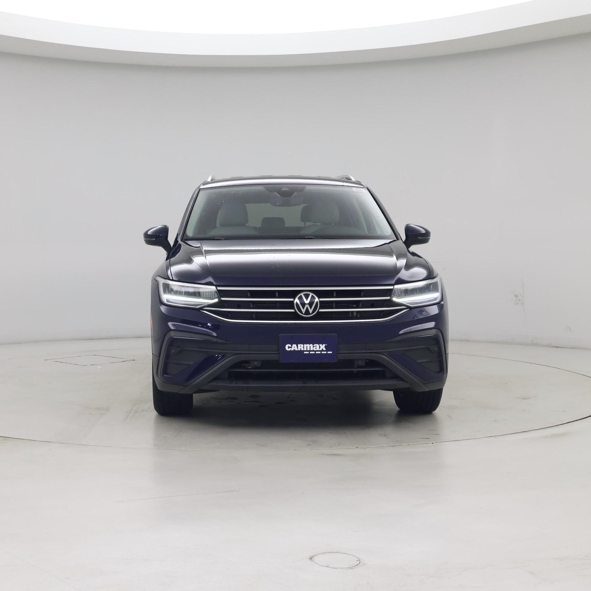 Thumbnail: 2023 Volkswagen Tiguan - 5