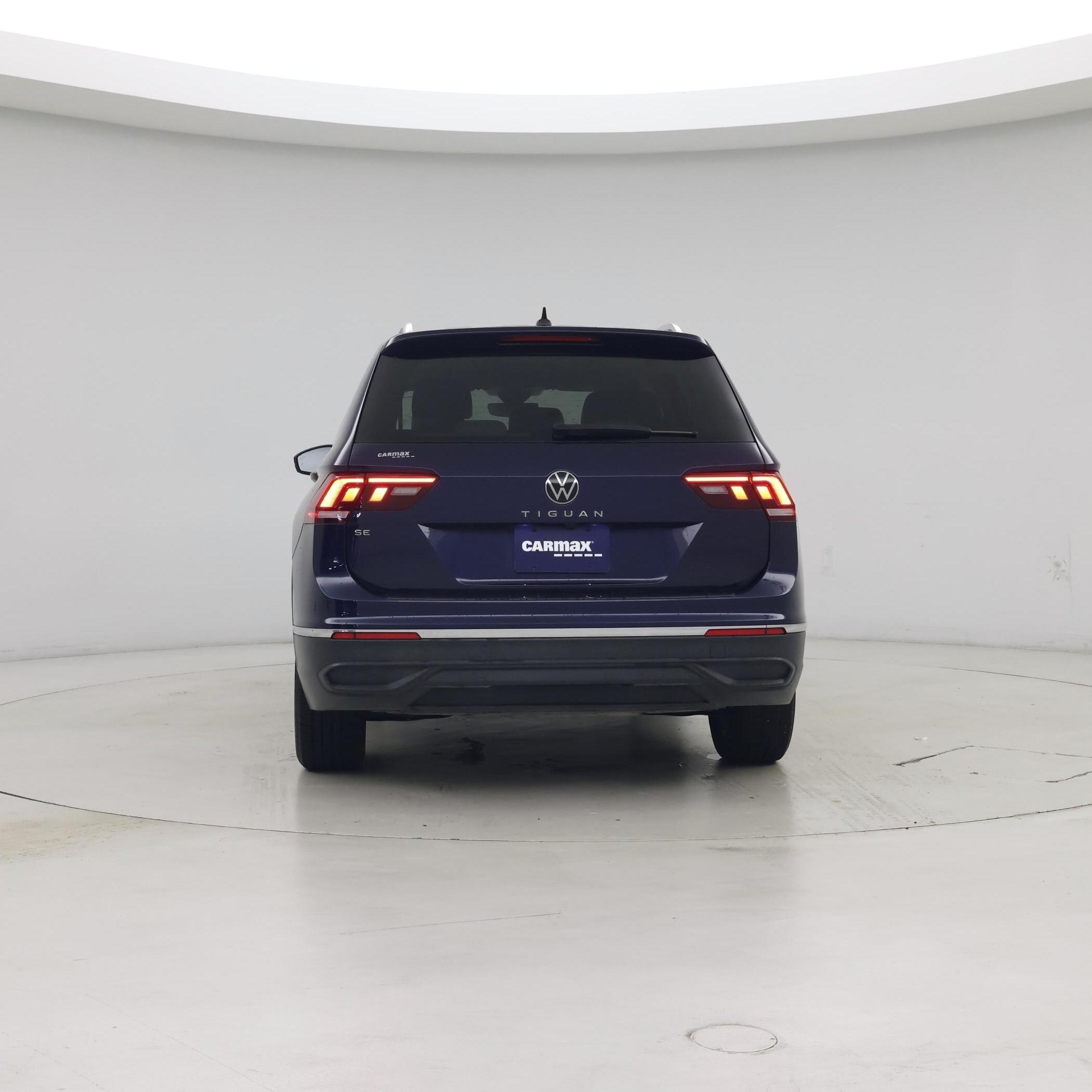 Thumbnail: 2023 Volkswagen Tiguan - 6