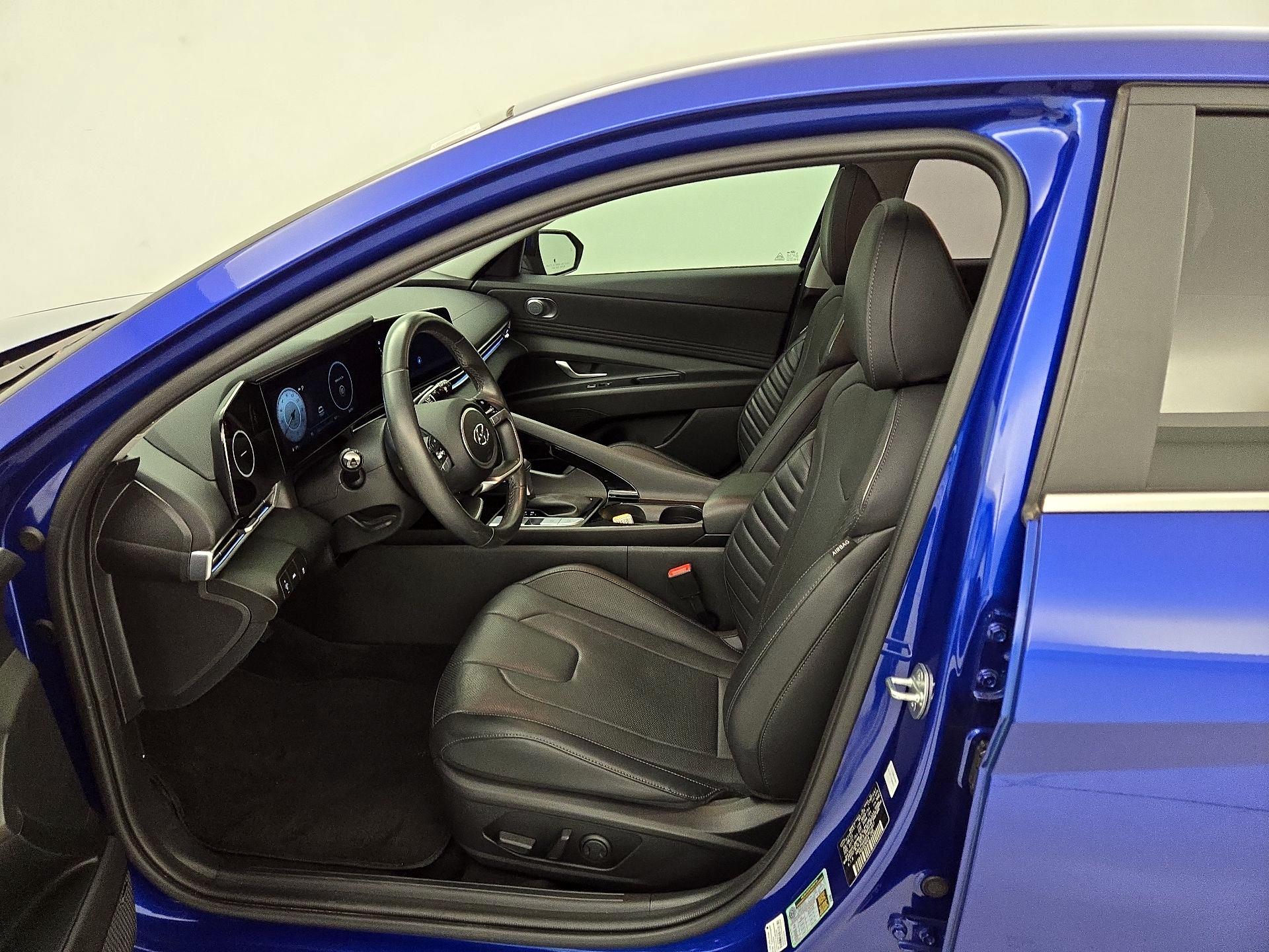 Thumbnail: 2023 Hyundai Elantra - 11