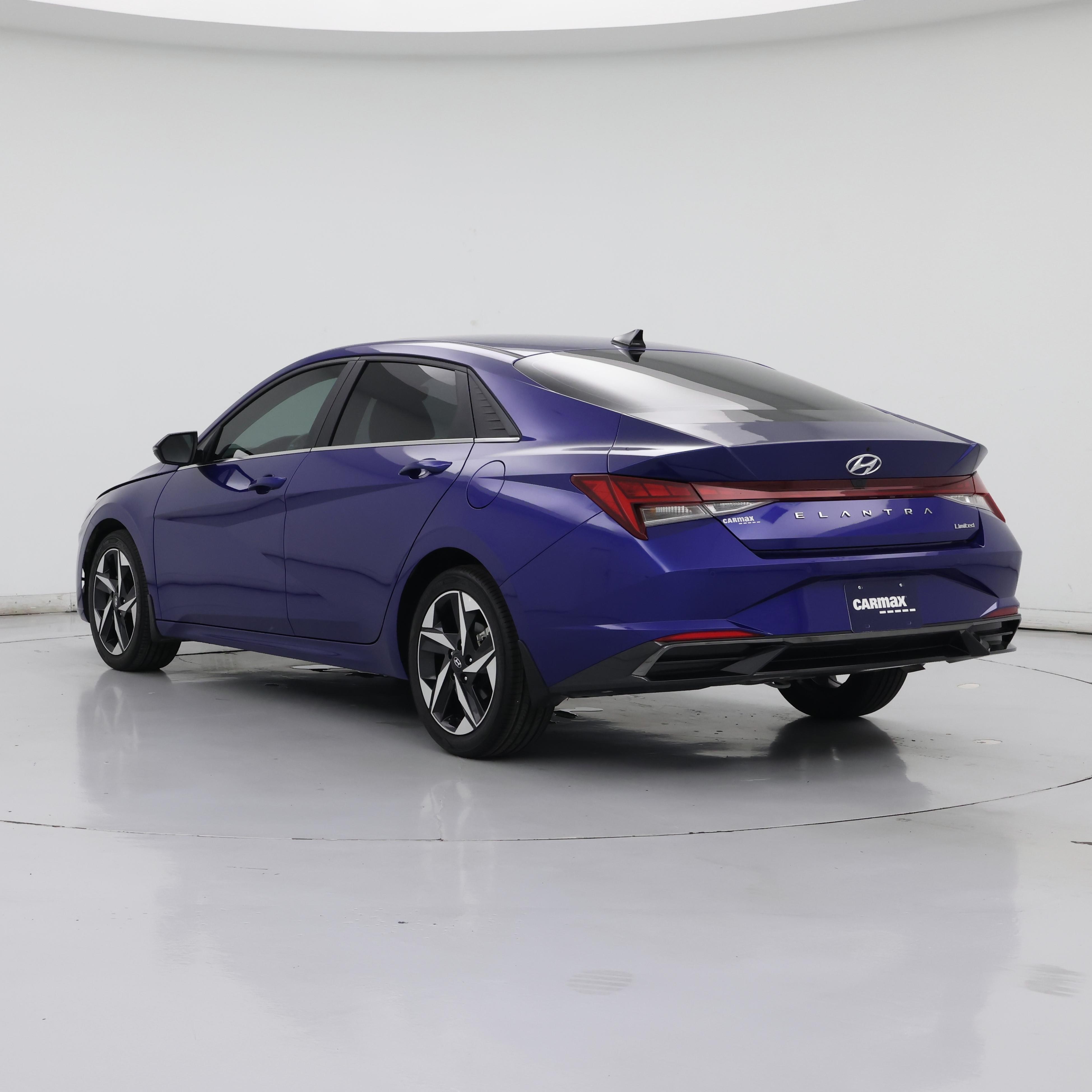 Thumbnail: 2023 Hyundai Elantra - 2