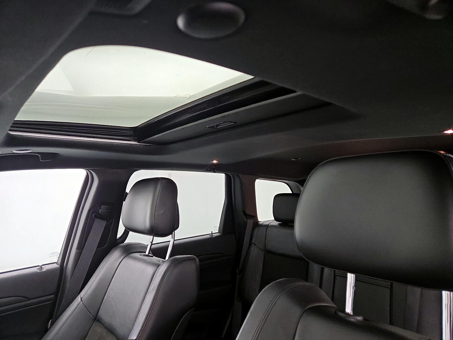 Thumbnail: 2019 Jeep Grand Cherokee - 20