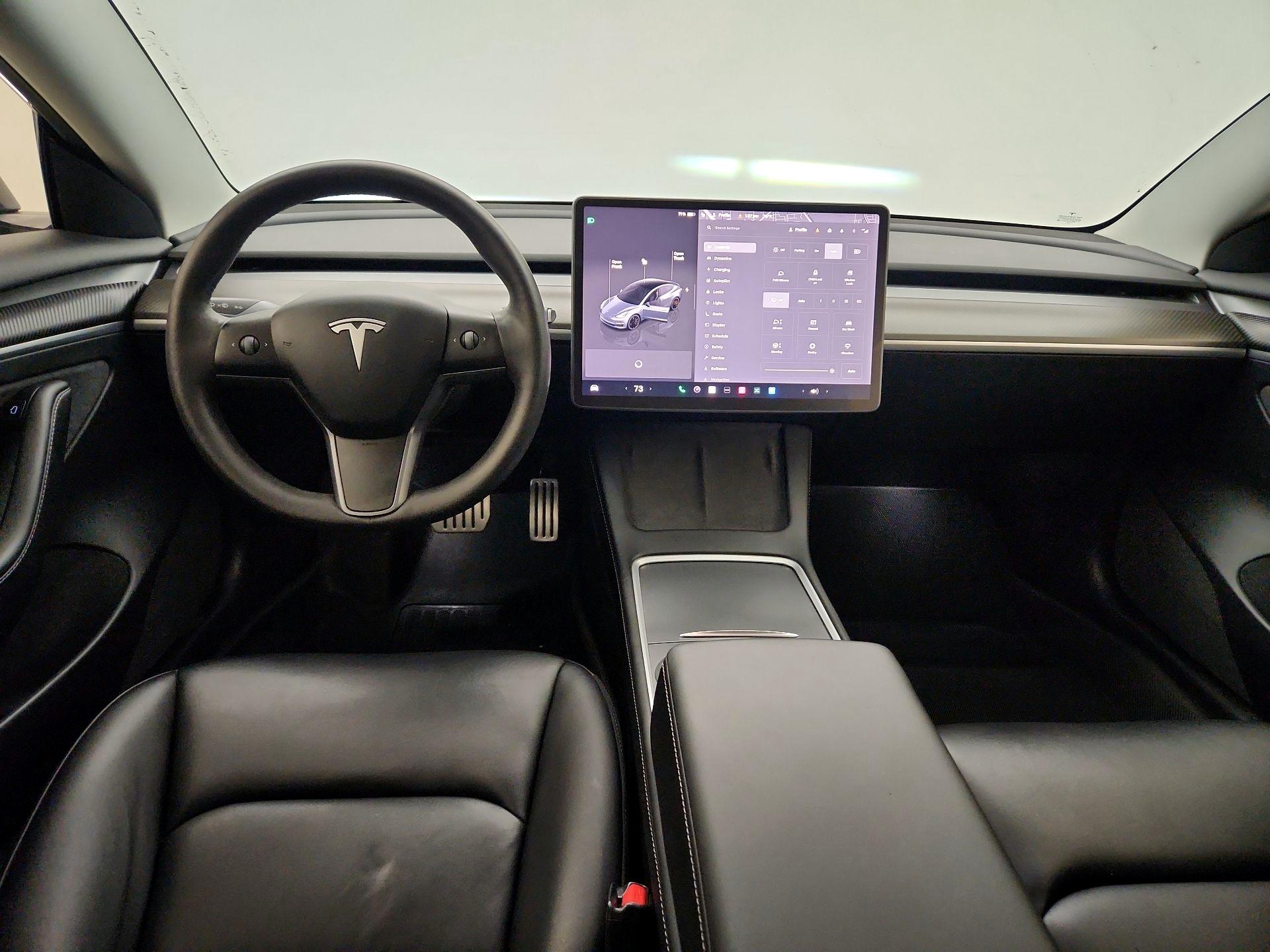 Thumbnail: 2022 Tesla Model 3 - 9