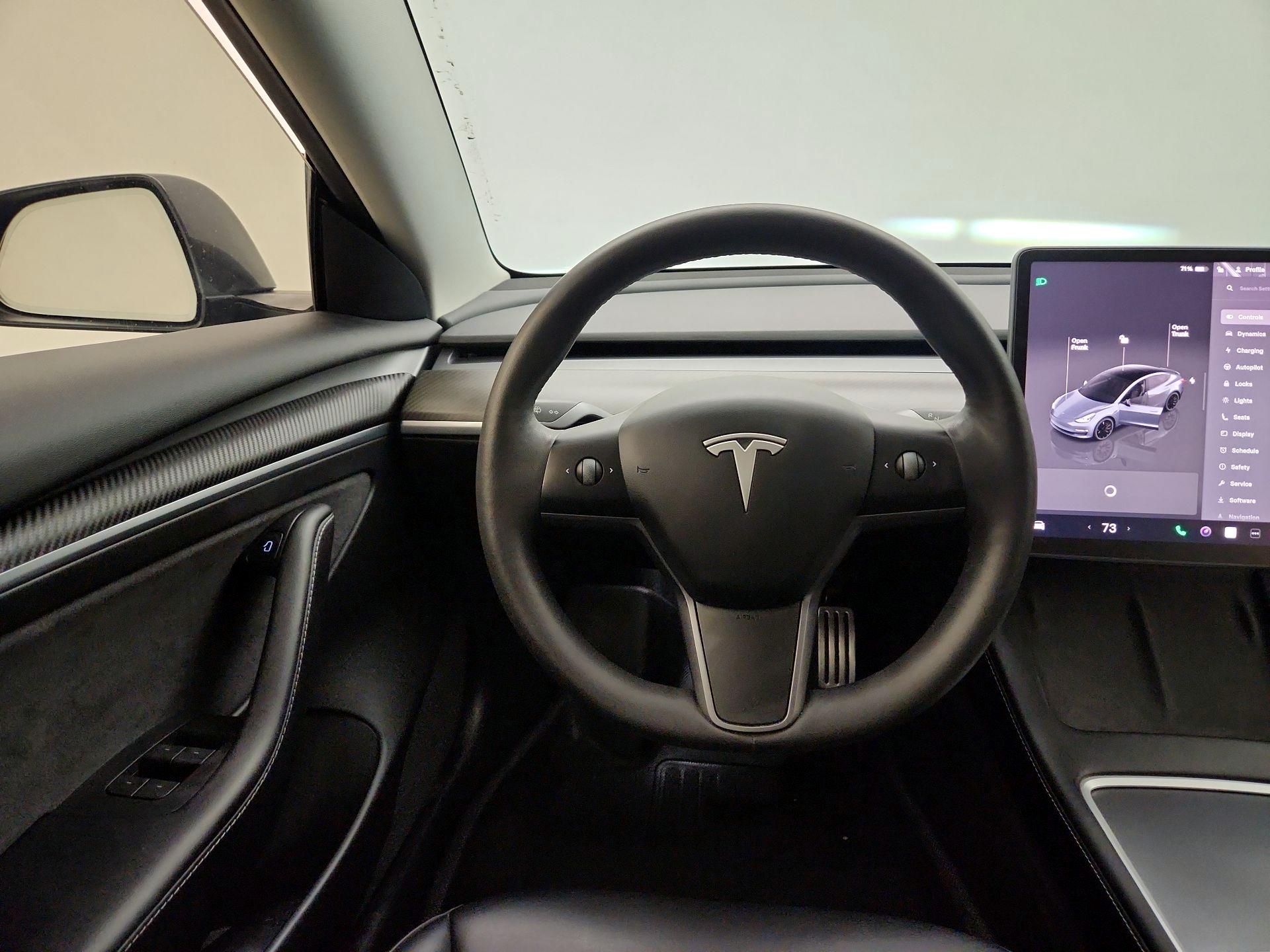 Thumbnail: 2022 Tesla Model 3 - 10