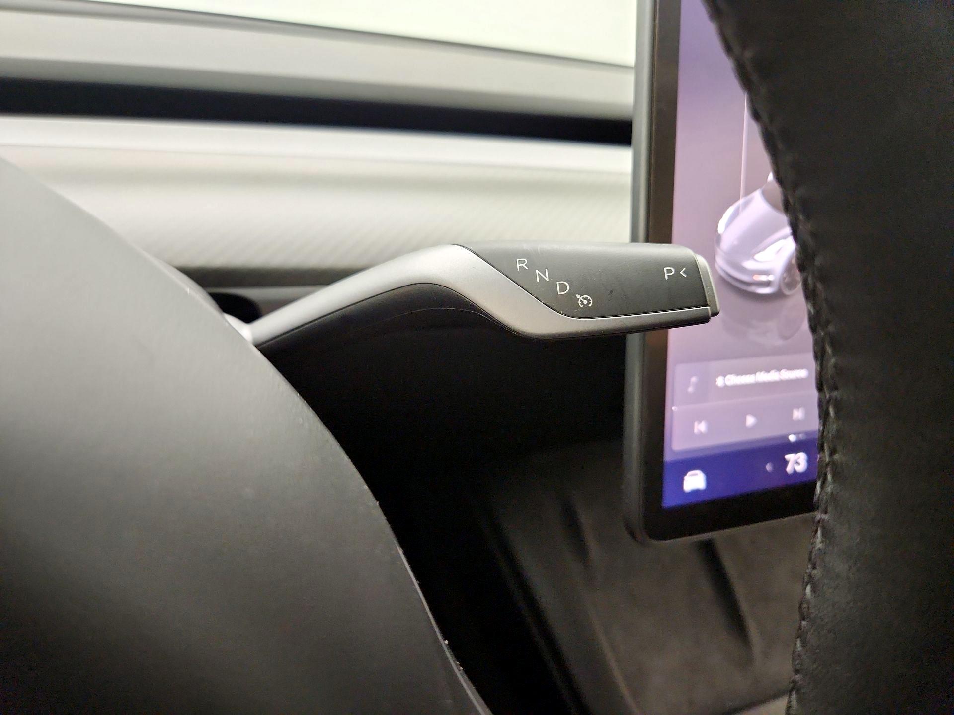 Thumbnail: 2022 Tesla Model 3 - 17